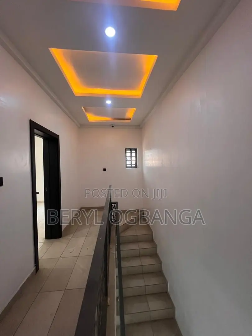 4bdrm Duplex in Ikate for sale in Ikate