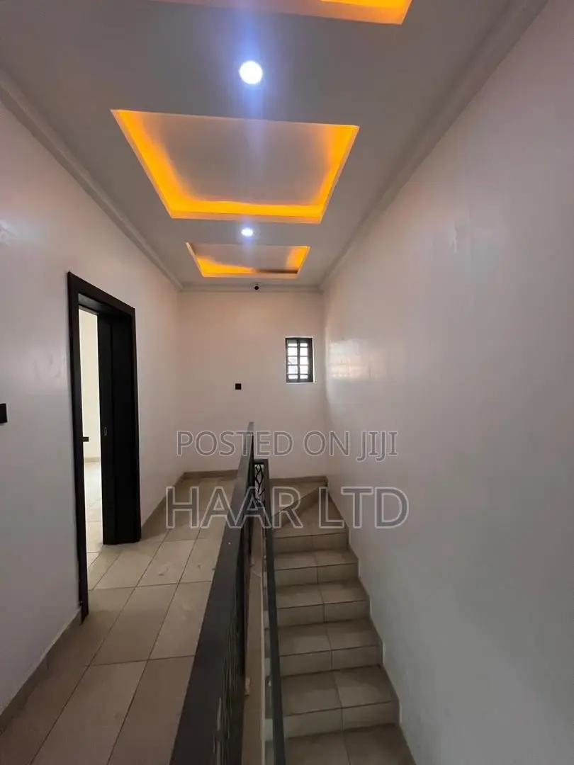 4bdrm Duplex in Ikate for sale in Ikate