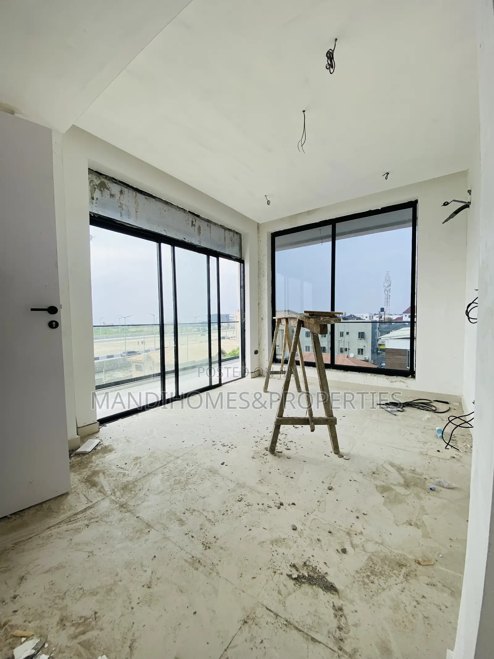 Units Spacious 2 Bedroom Apartment in Lekki