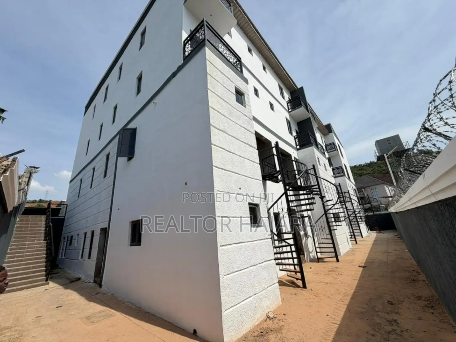 Furnished 10bdrm Apartment in Guzape for sale in Guzape District