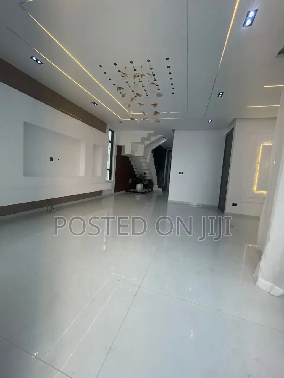 4bdrm House in Chevron Estate, Lekki Phase 2 for sale in Lekki Phase 2