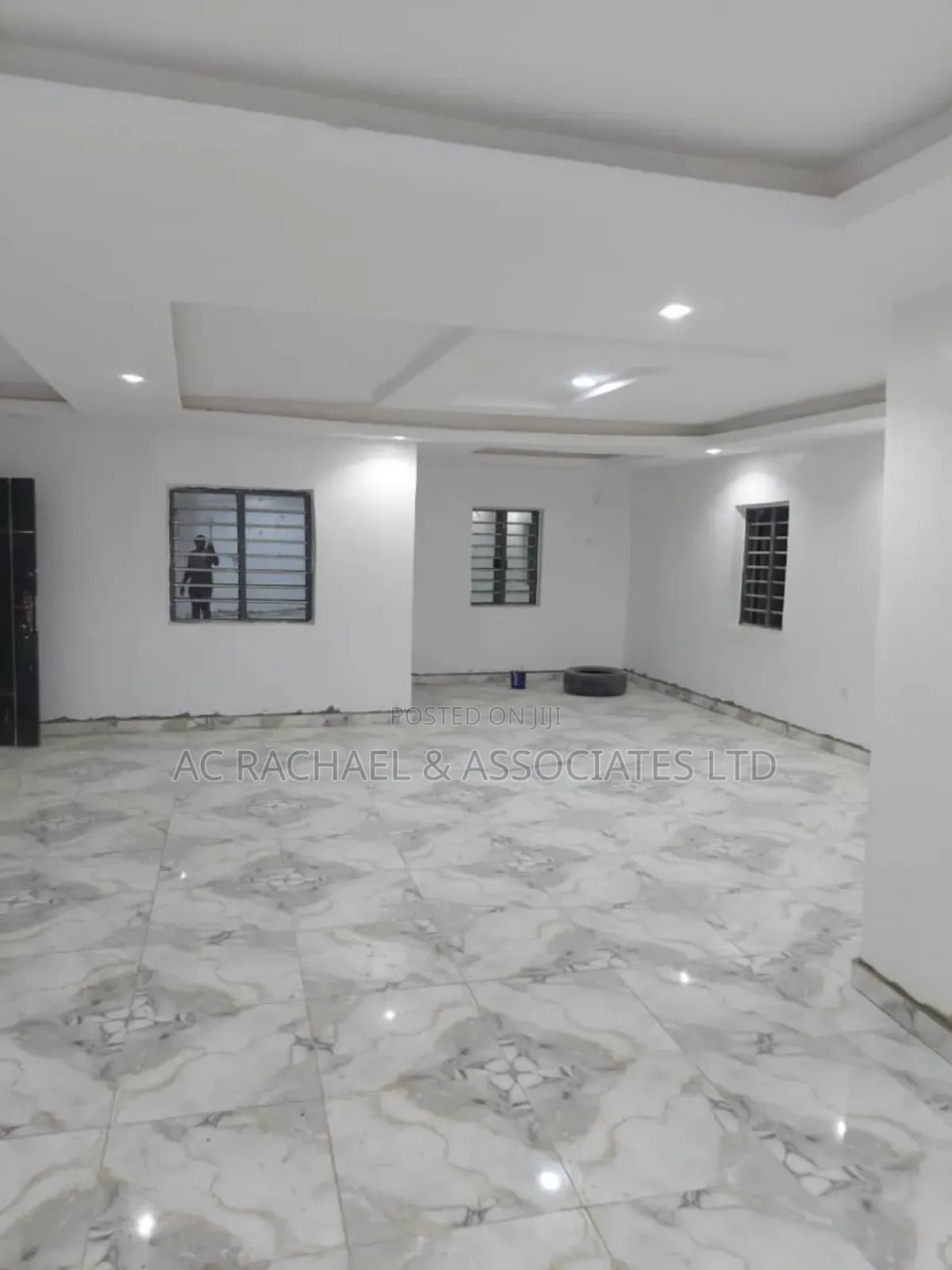 5bdrm Duplex in Ago Palace for sale in Ago Palace