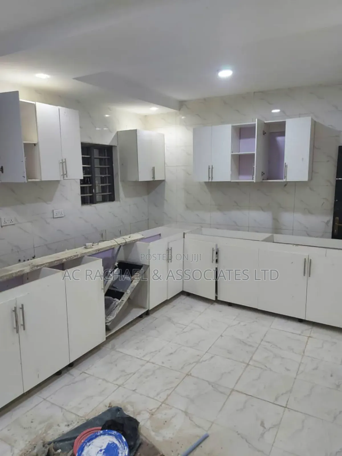 5bdrm Duplex in Ago Palace for sale in Ago Palace