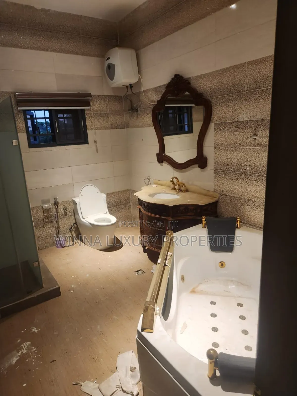 5bdrm Duplex in Apo Legislative for rent in Apo District
