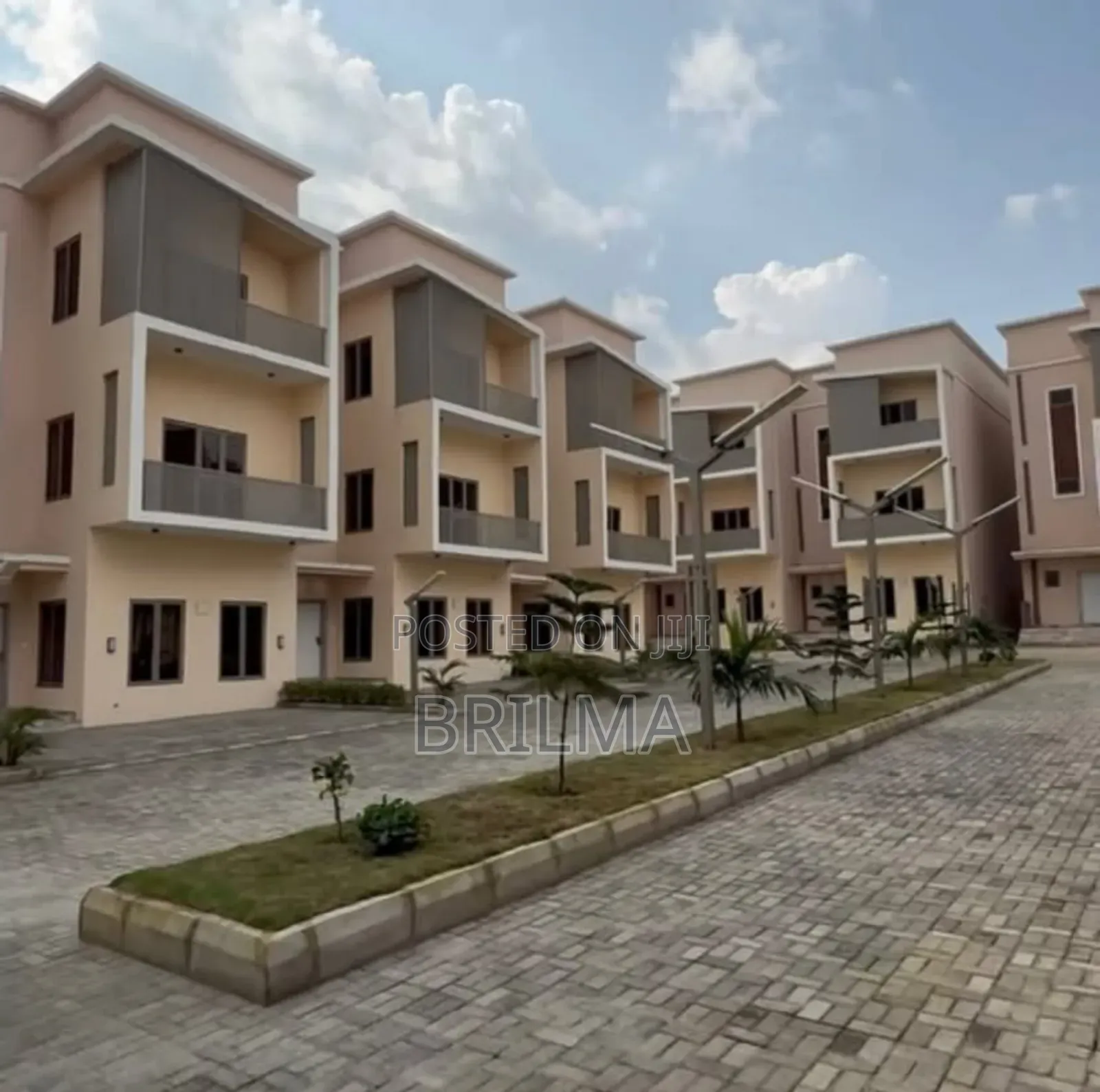 4bdrm Duplex in Dawaki for sale in Dawaki