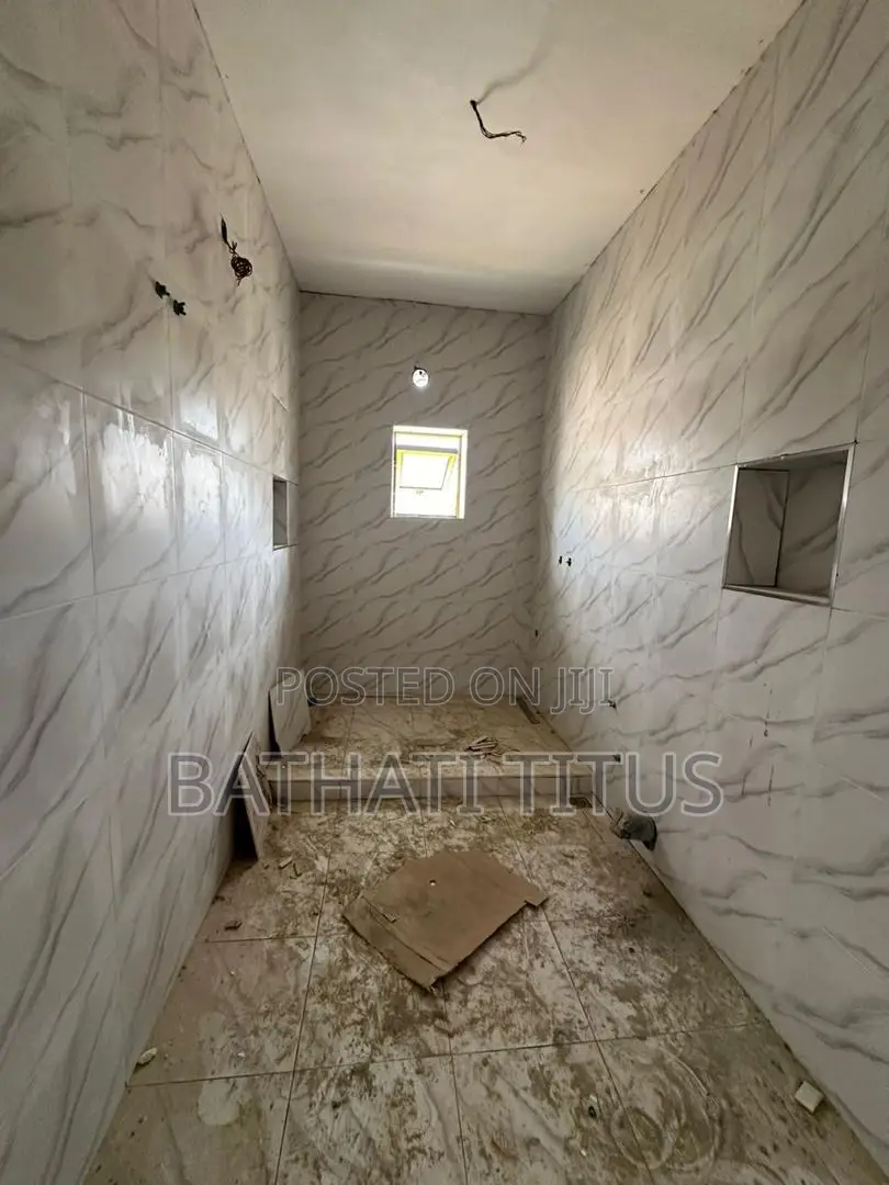 3bdrm Block of Flats in Kado for sale in Kado