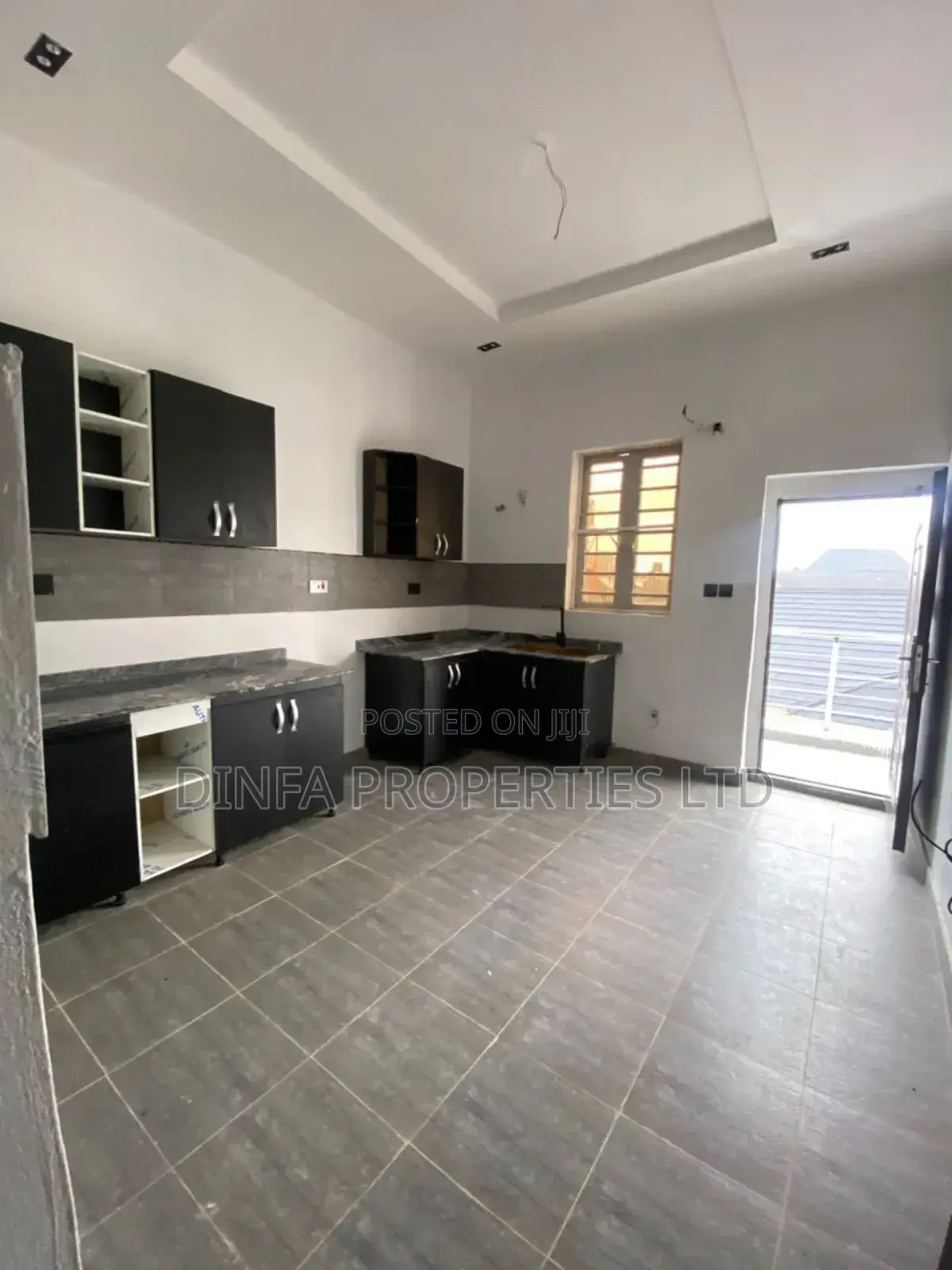 2bdrm Apartment in Sangotedo for sale in Sangotedo