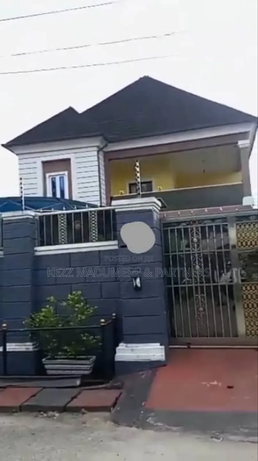 Furnished 5bdrm Duplex in Airport Road , Warri for sale in Warri