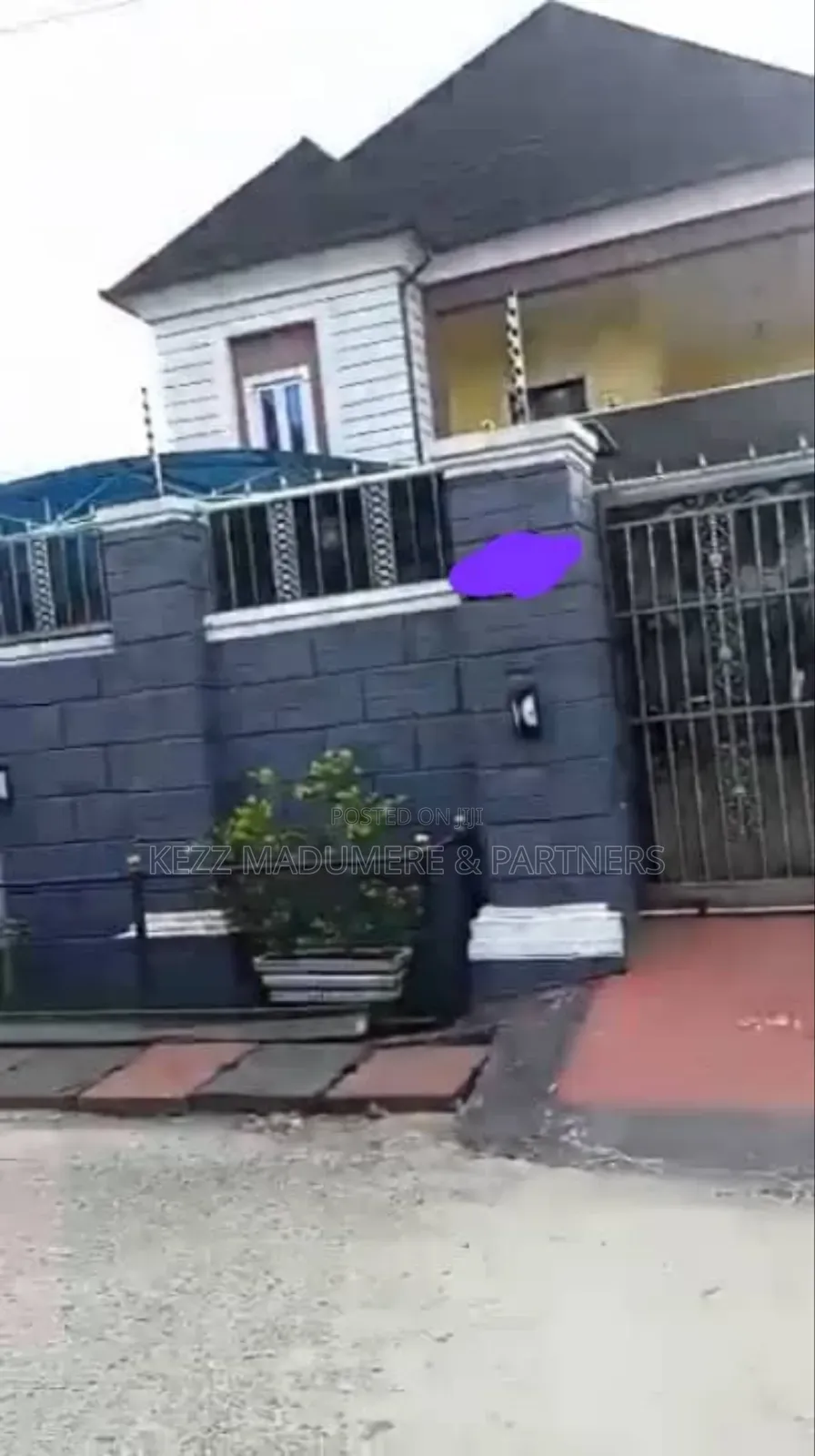 Furnished 5bdrm Duplex in Airport Road , Warri for sale in Warri