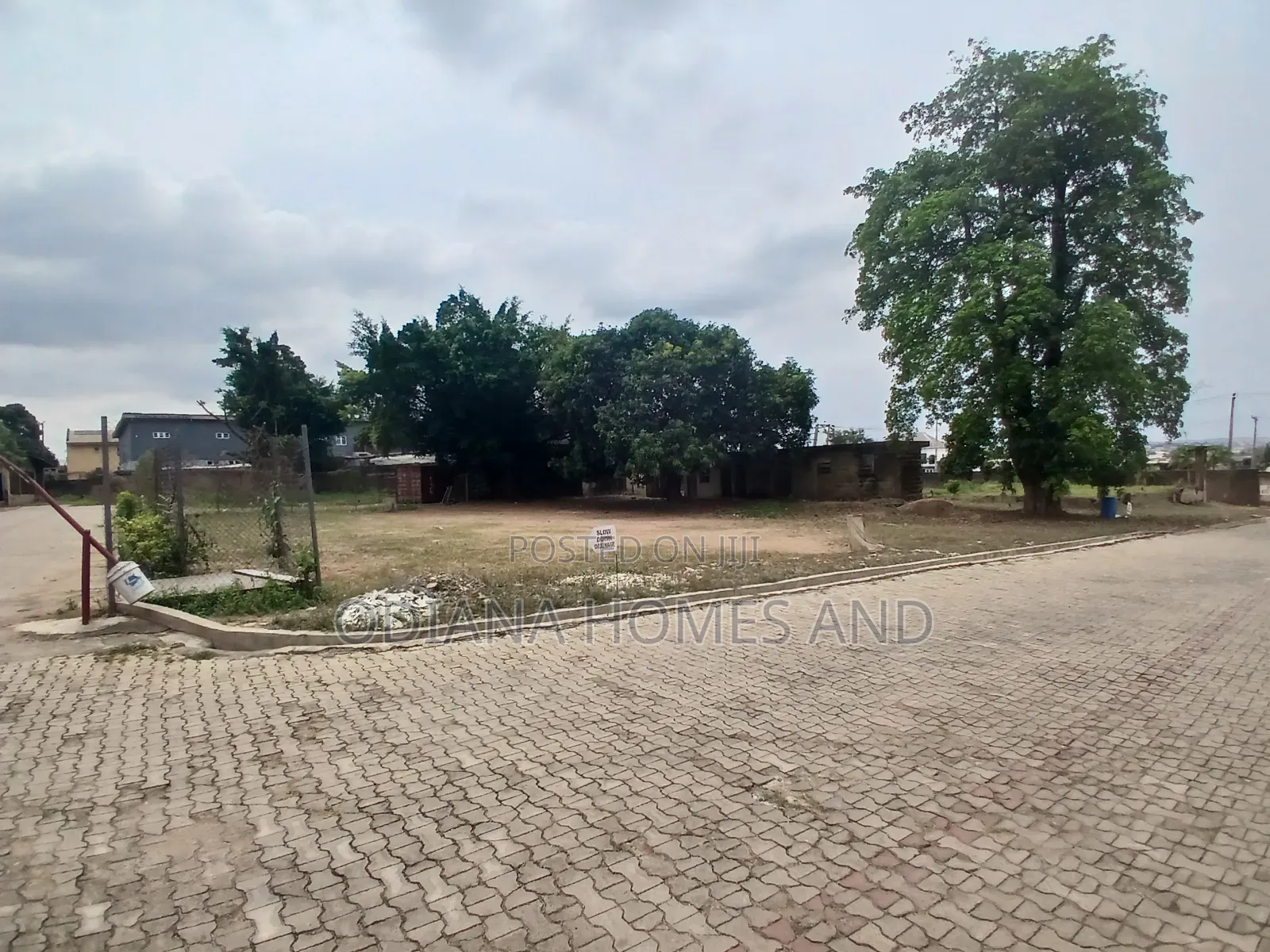 8110sqm Commercial / Industrial Land For Sale Along Podo Road, Ibadan. in Ibadan