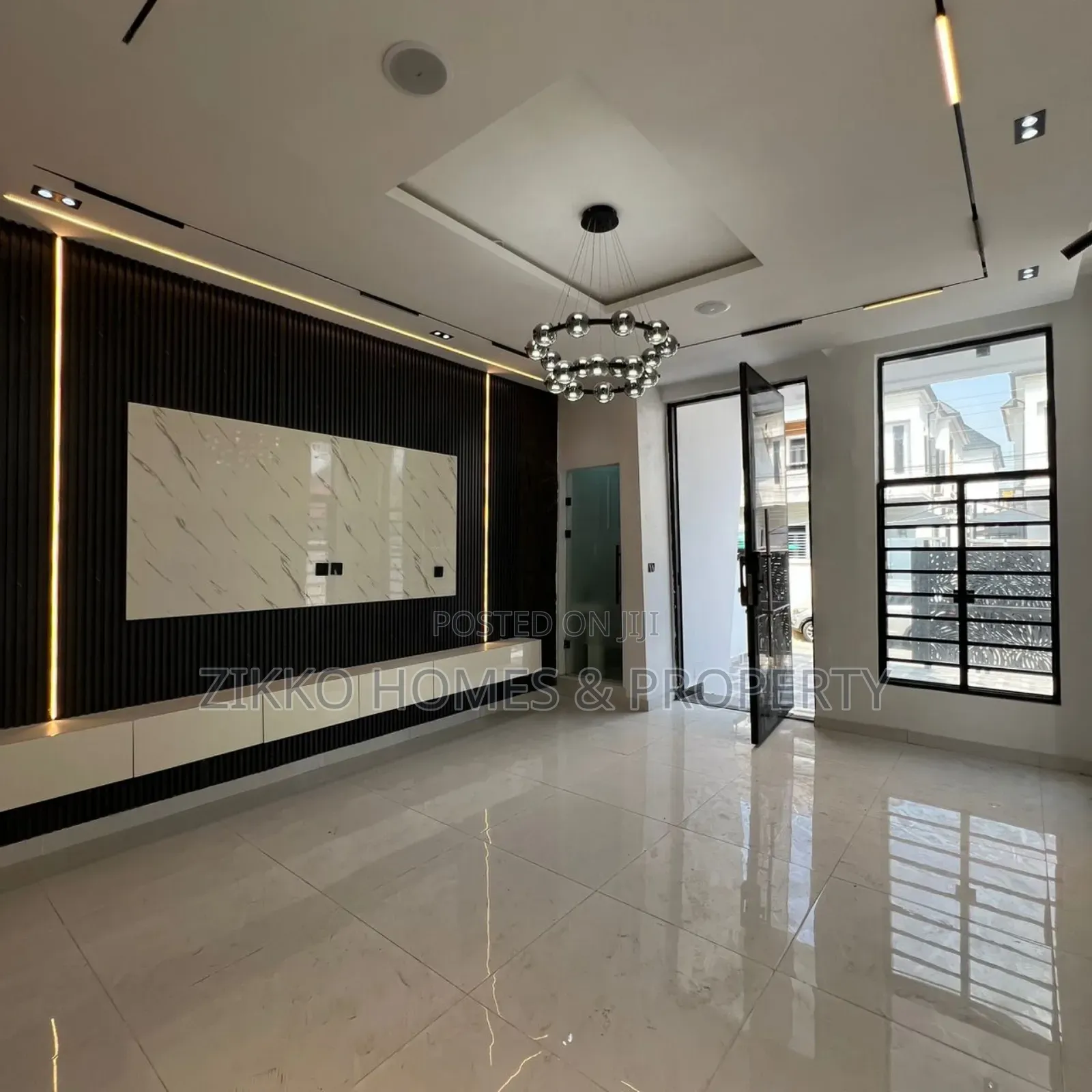 4bdrm Duplex in Orchid Road, Lekki for sale in Lekki