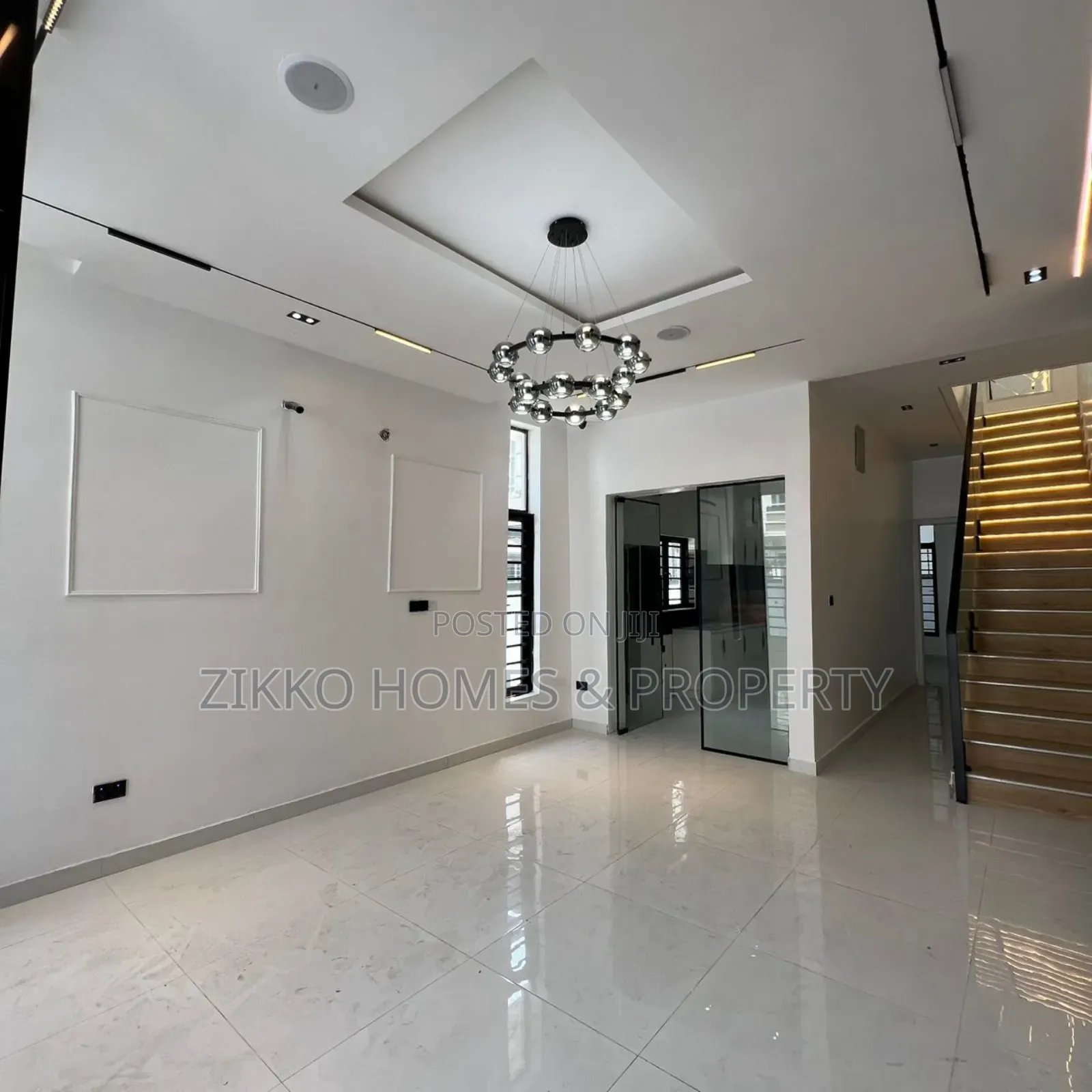 4bdrm Duplex in Orchid Road, Lekki for sale in Lekki