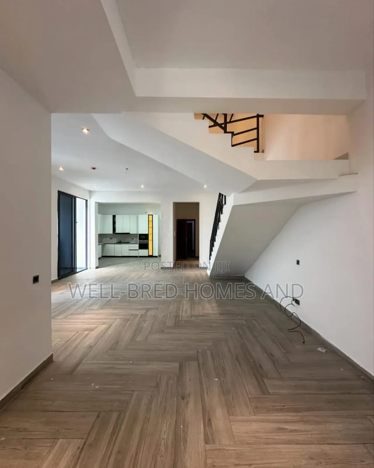 4bdrm Maisonette in Lekki Phase 1, for rent in Lekki Phase 1