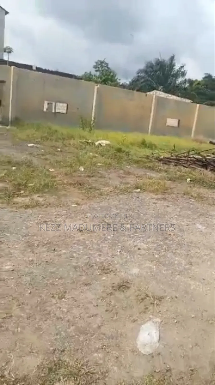 For Sale : 3 1⁄2 Plots at Rumuola Stadium Link Road , Ph in Port-Harcourt