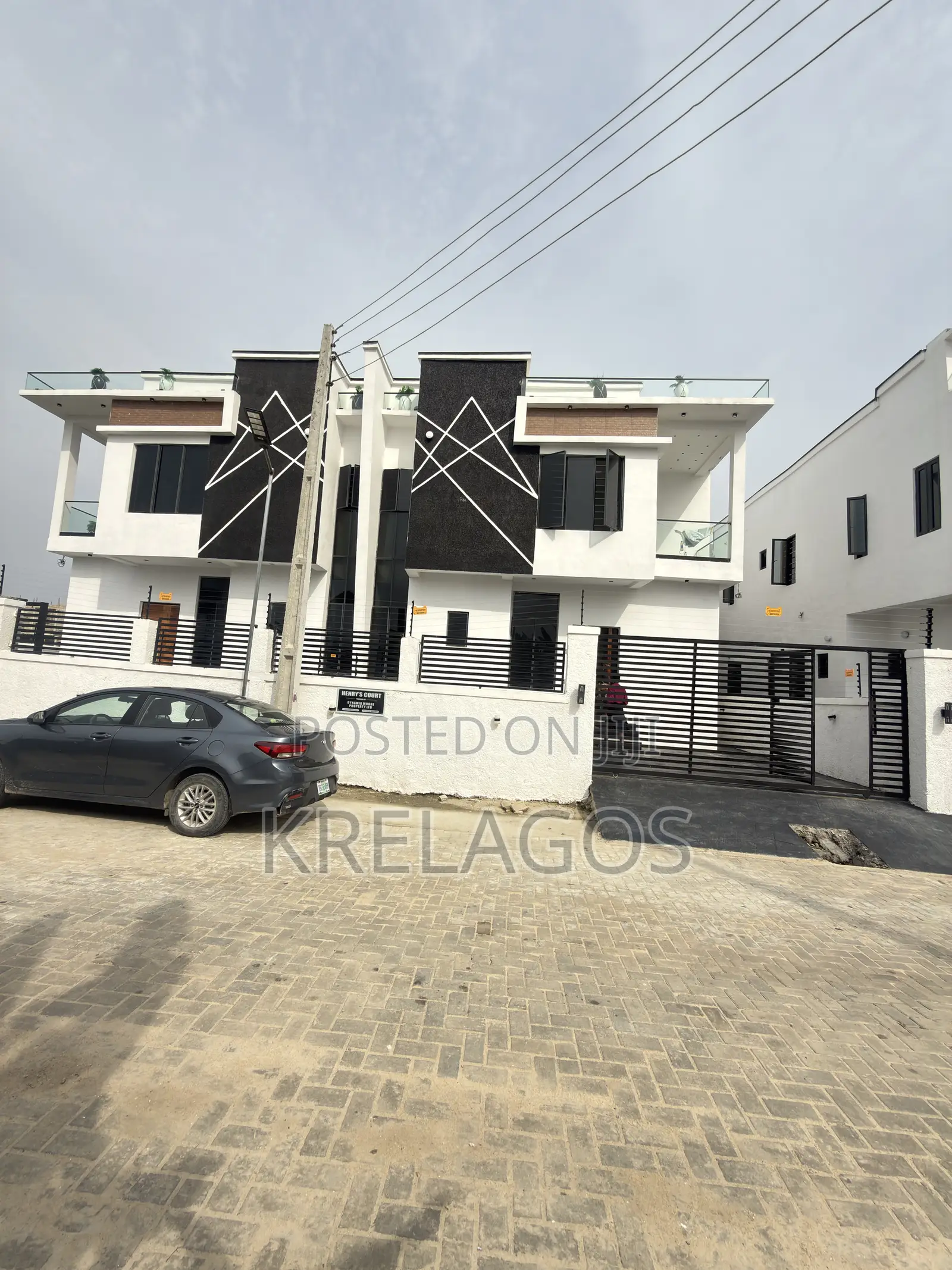4bdrm Duplex in Abraham Adesanya Estate for sale in Abraham Adesanya Estate
