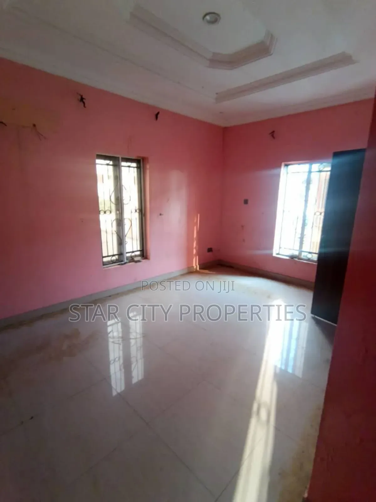 5bdrm Duplex in Magodo Phase 2 Gra for rent in Magodo