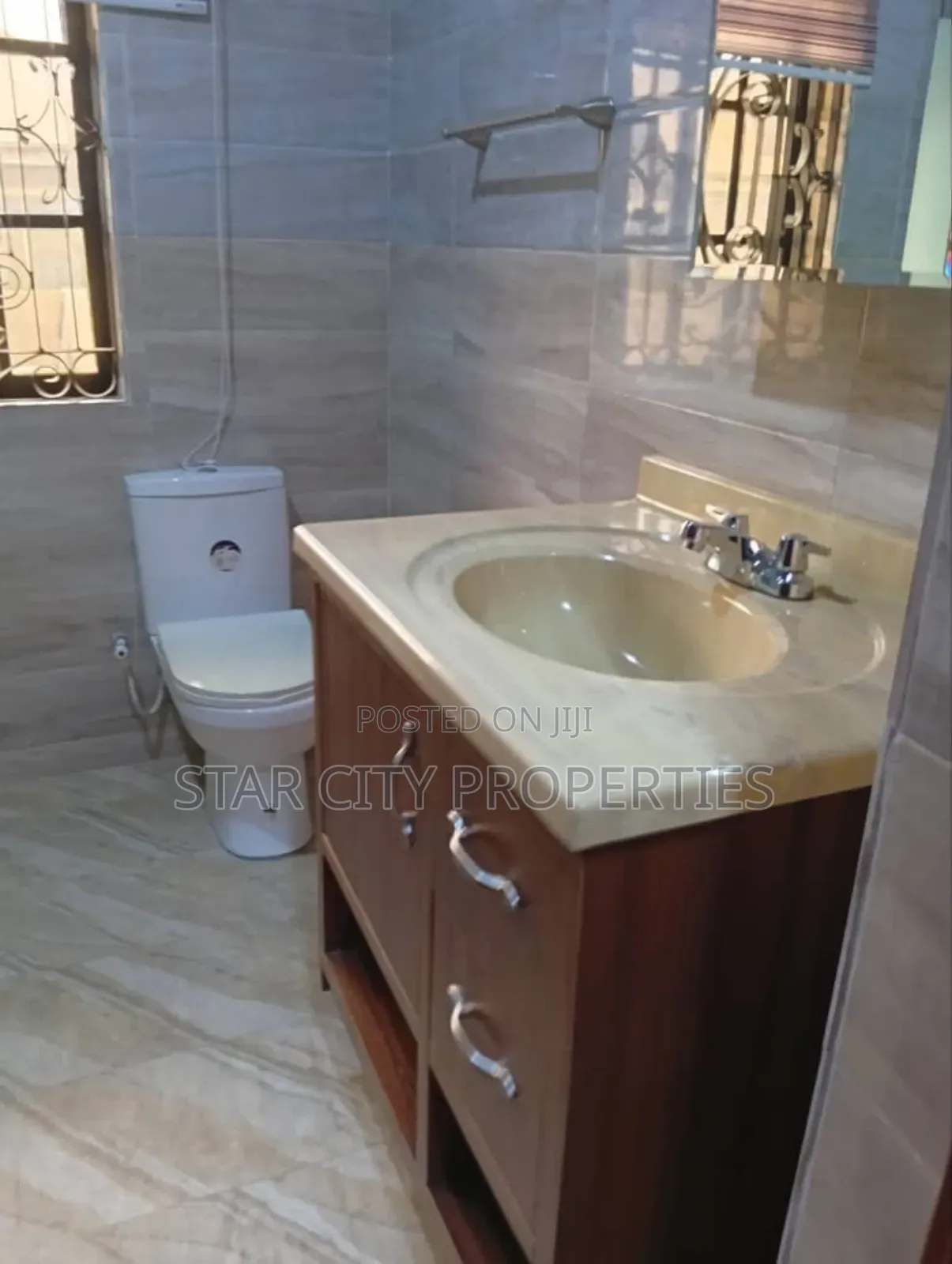 5bdrm Duplex in Ago Palace Lagos for sale in Ago Palace