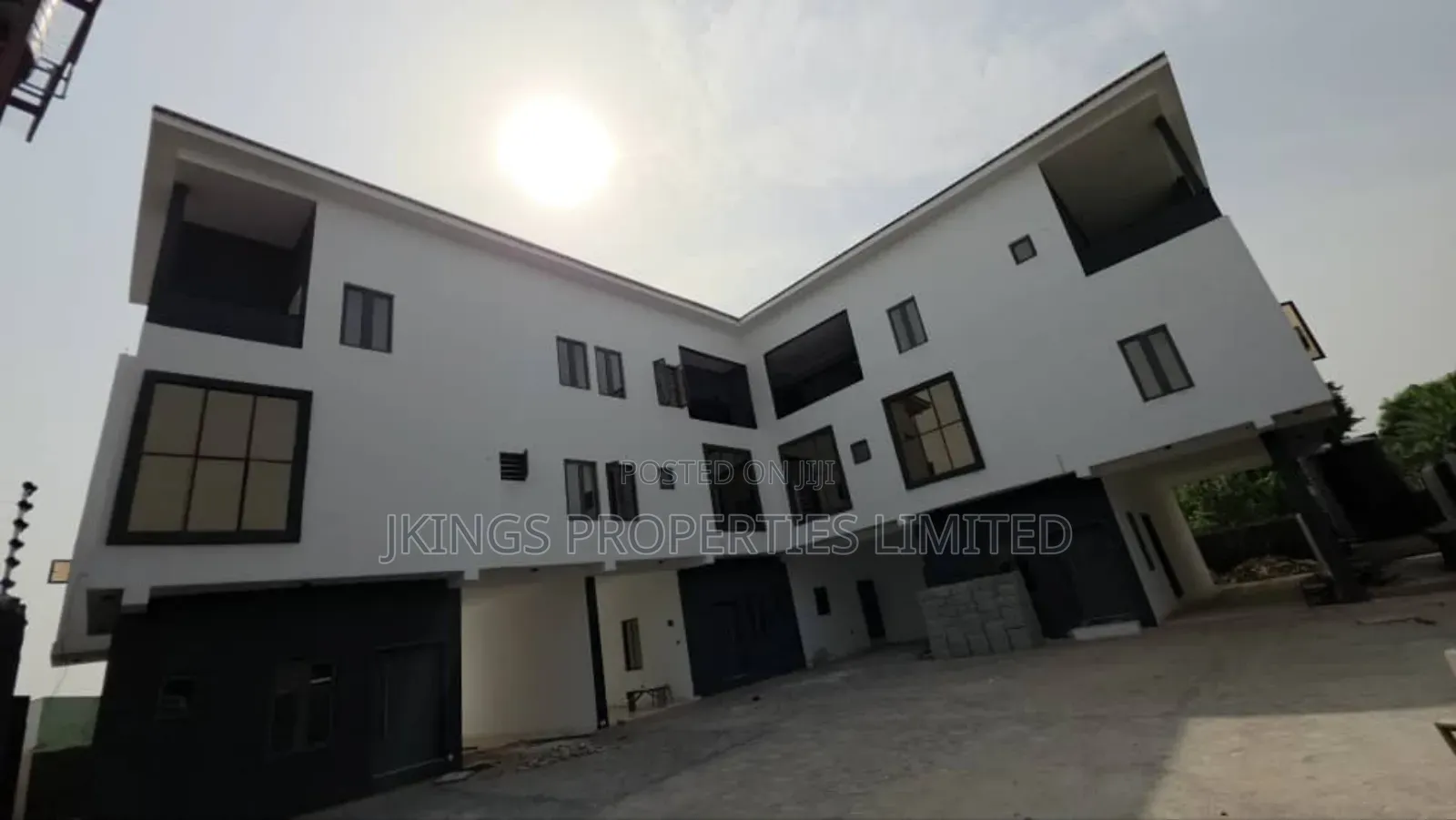 4bdrm Duplex in Omole Phase 1 for sale in Omole Phase 1