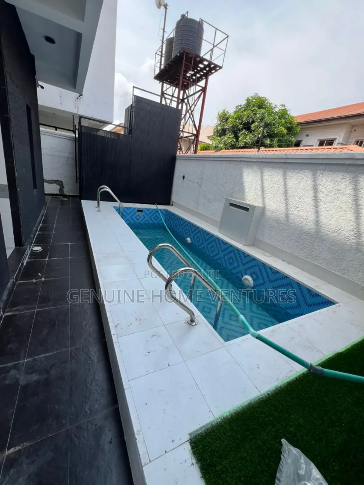 4bdrm Duplex in Lekki Phase 1 for sale in Lekki Phase 1