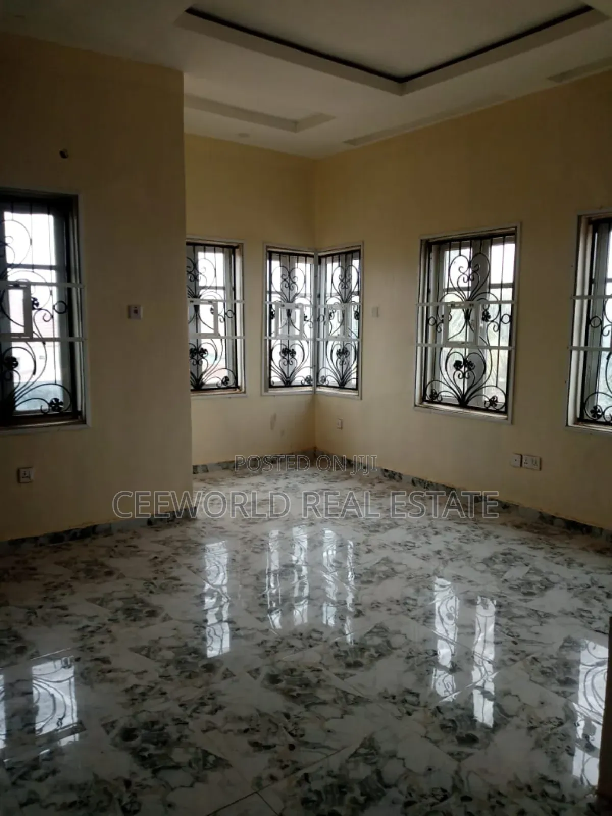 3bdrm Duplex in Gateway Estate, Akala Express for rent in Akala Express