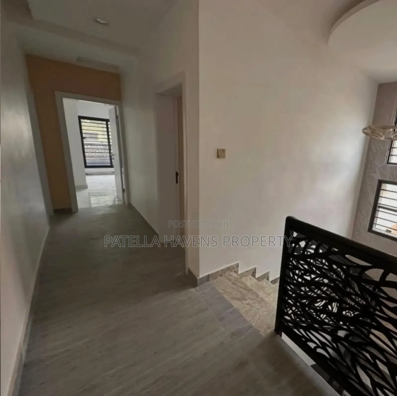 5bdrm Duplex in Apo District for sale in Apo District