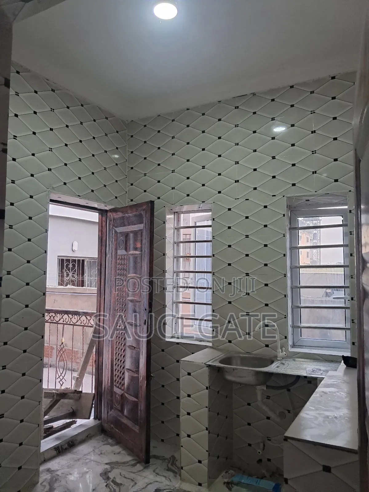 2bdrm Apartment in 91 Road, Abule Ado for rent in Abule Ado