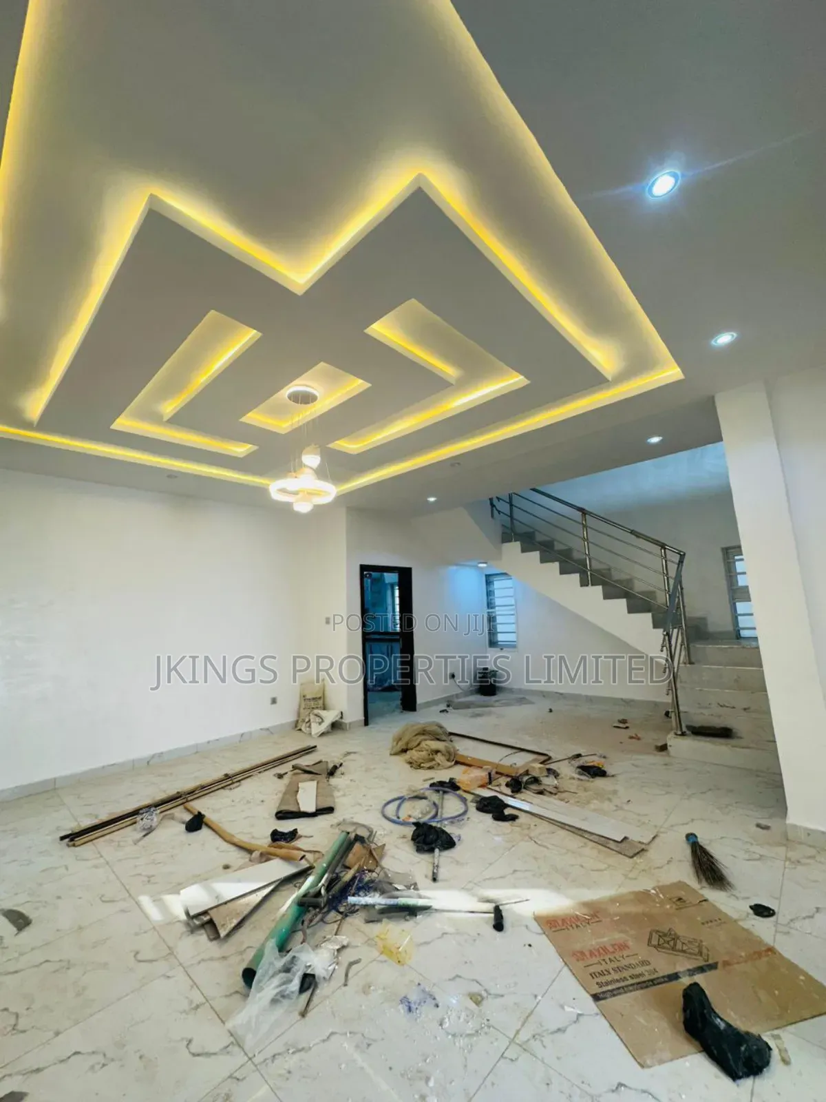 4bdrm Duplex in Atunrase Medina for sale in Atunrase Medina
