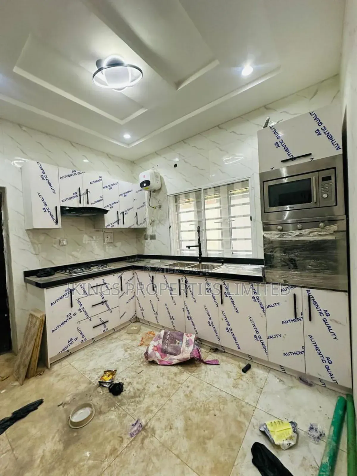 4bdrm Duplex in Atunrase Medina for sale in Atunrase Medina