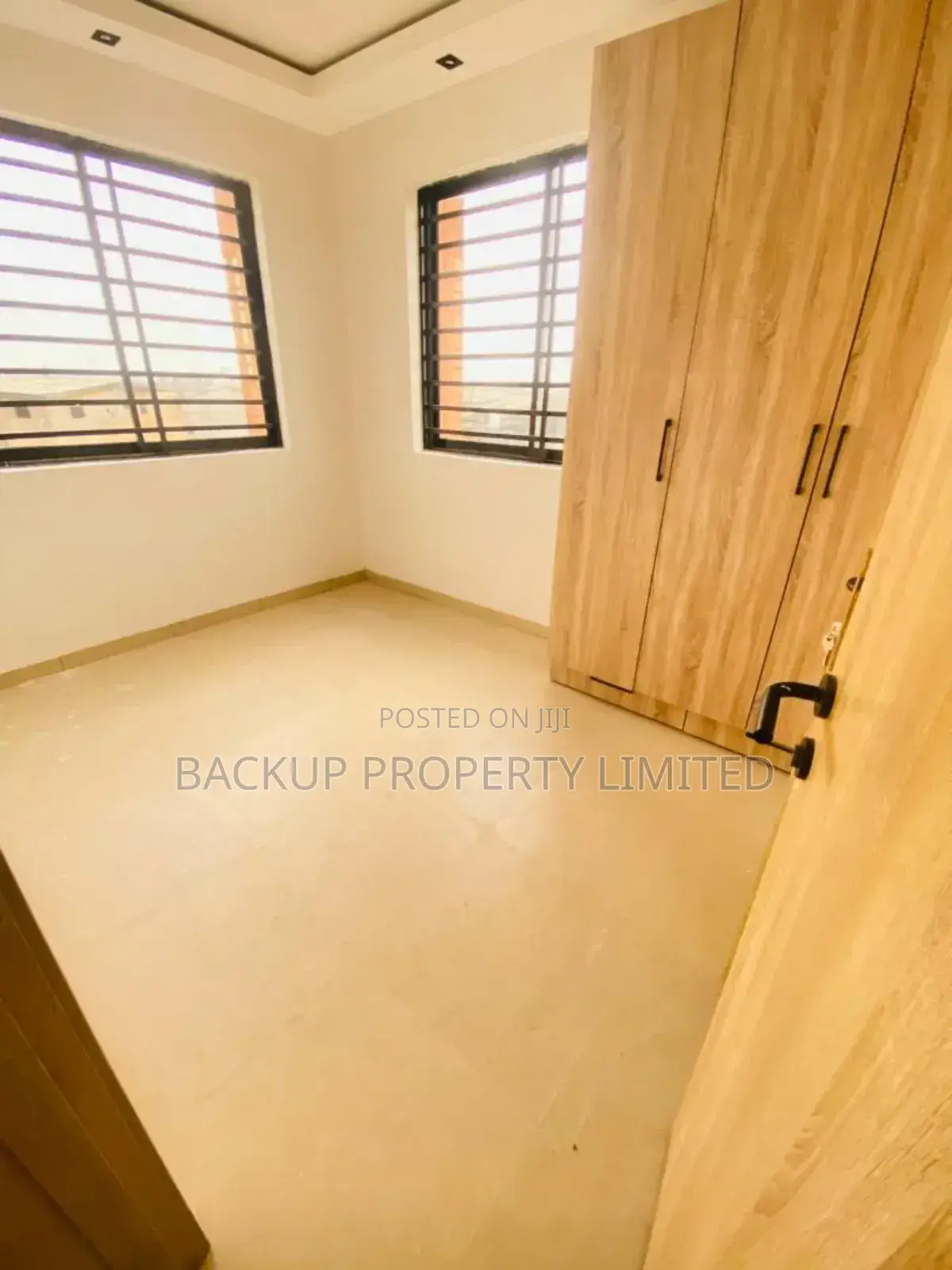 2bdrm Block of Flats in Shomolu / Shomolu for sale in Shomolu / Shomolu
