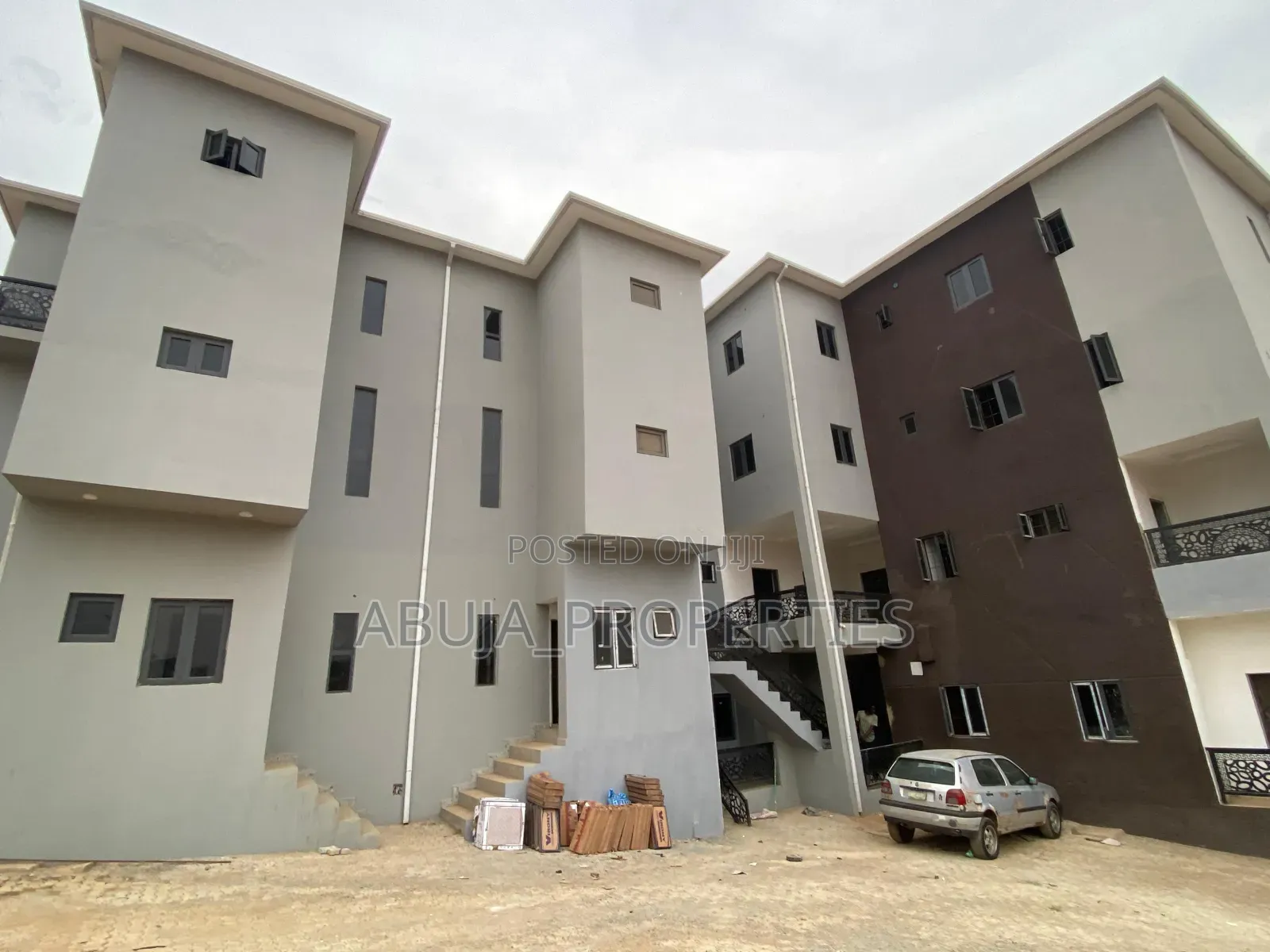 4bdrm Duplex in Mabushi for sale in Mabushi