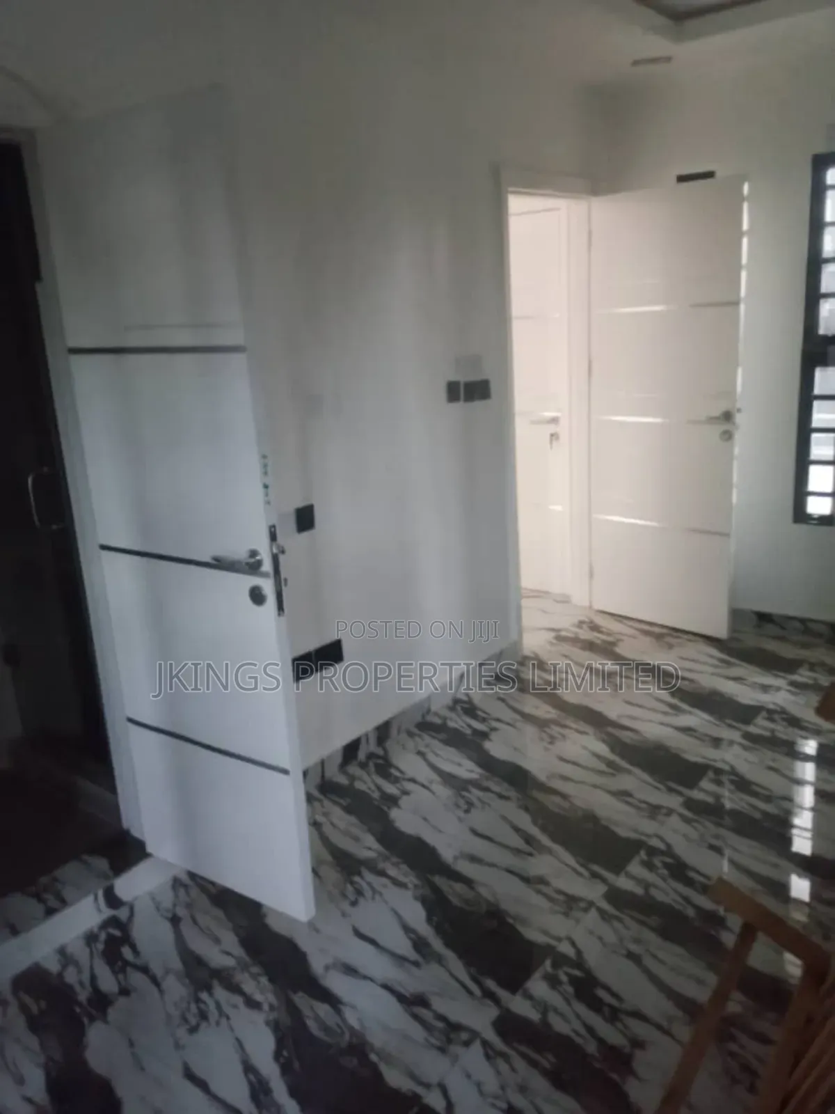 5bdrm Duplex in Magodo Phase 1 for sale in Magodo Isheri