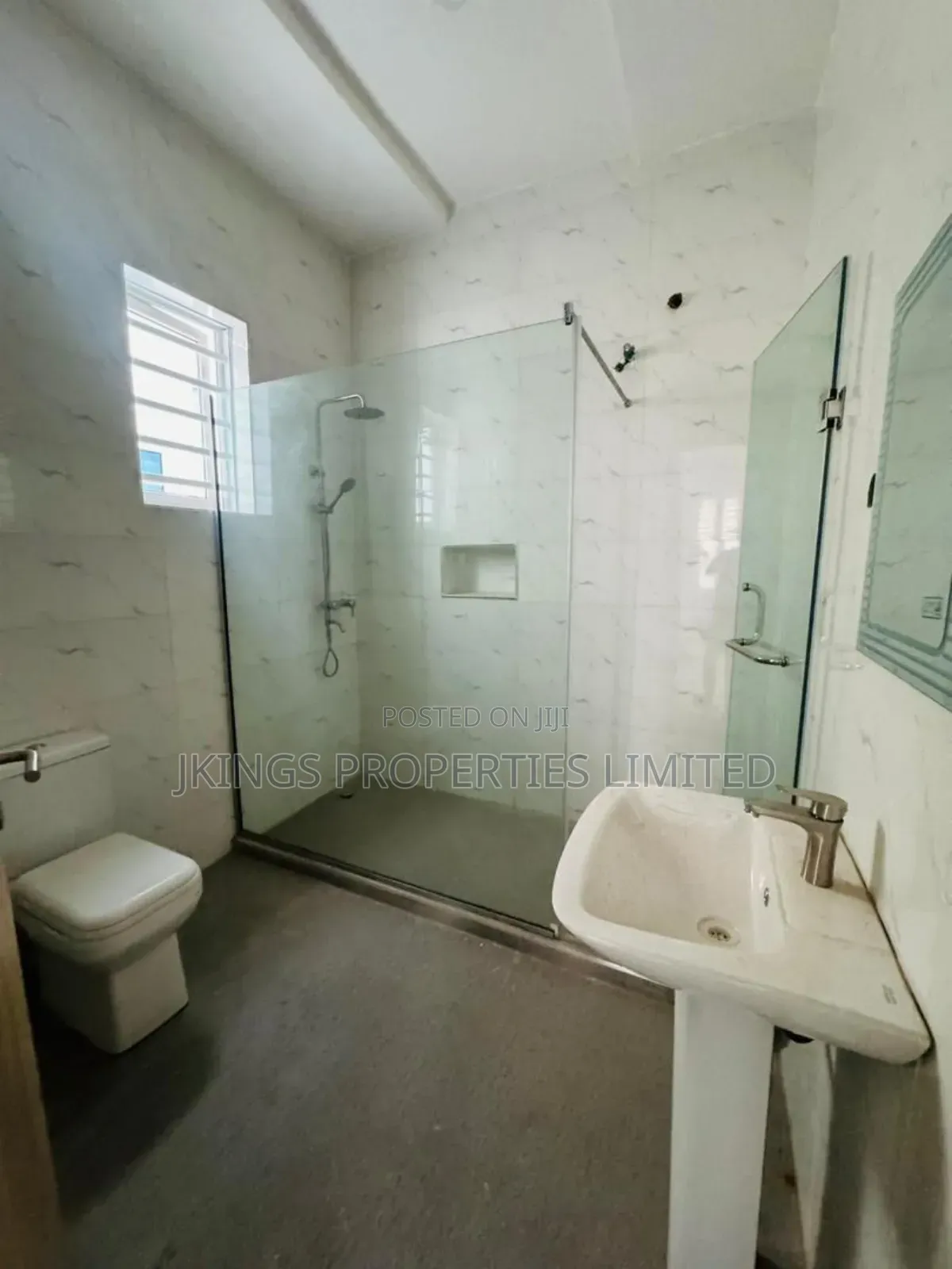 3bdrm Duplex in Sangotedo for sale in Sangotedo