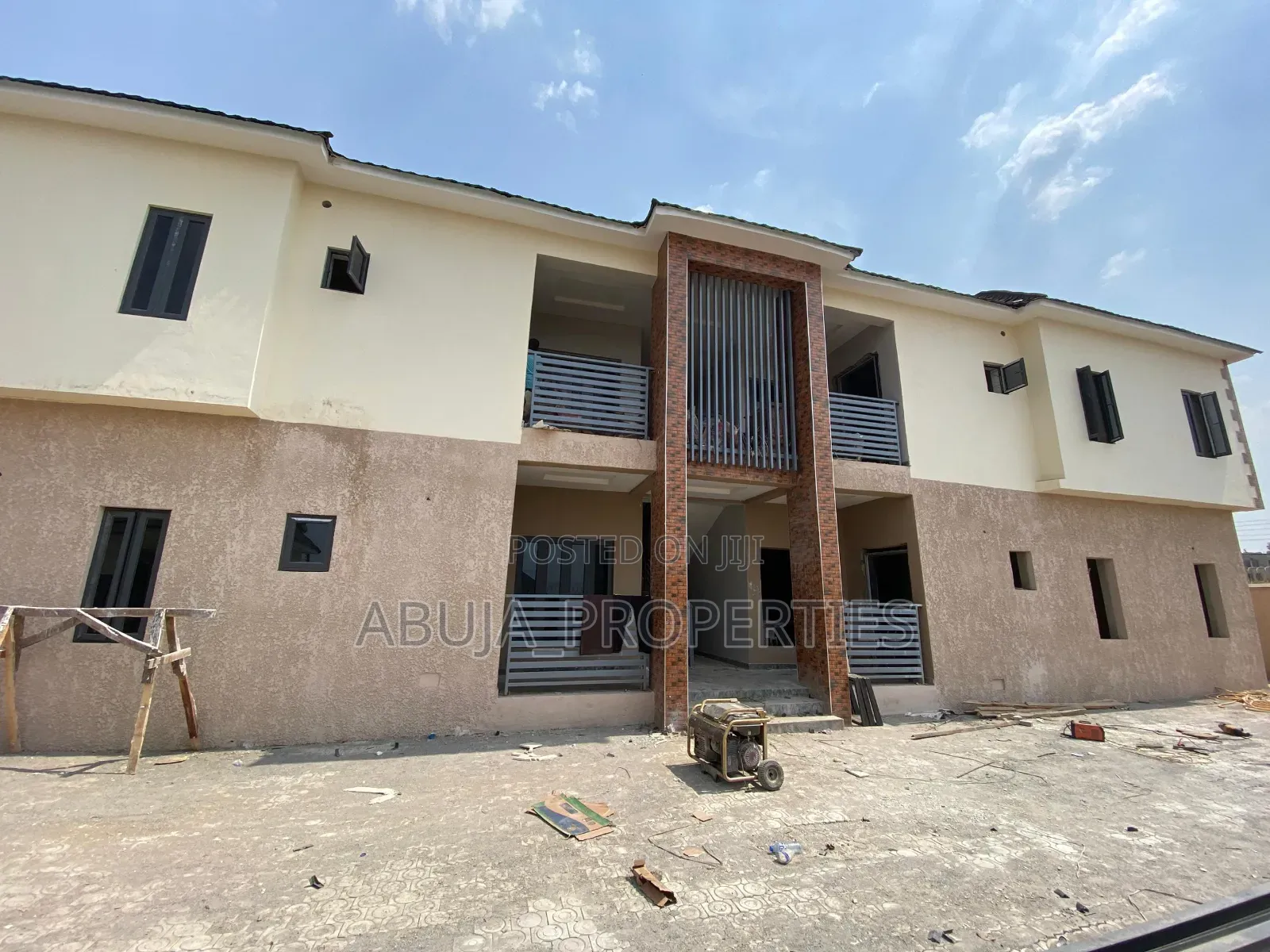 3bdrm Apartment in In A Secured Estate, Life Camp for sale in Life Camp