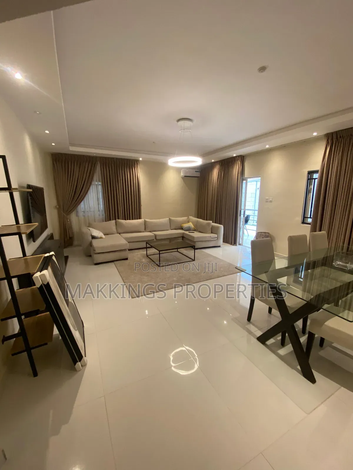 3bdrm Apartment in Ahmadu Bello Way for rent in Ahmadu Bello Way