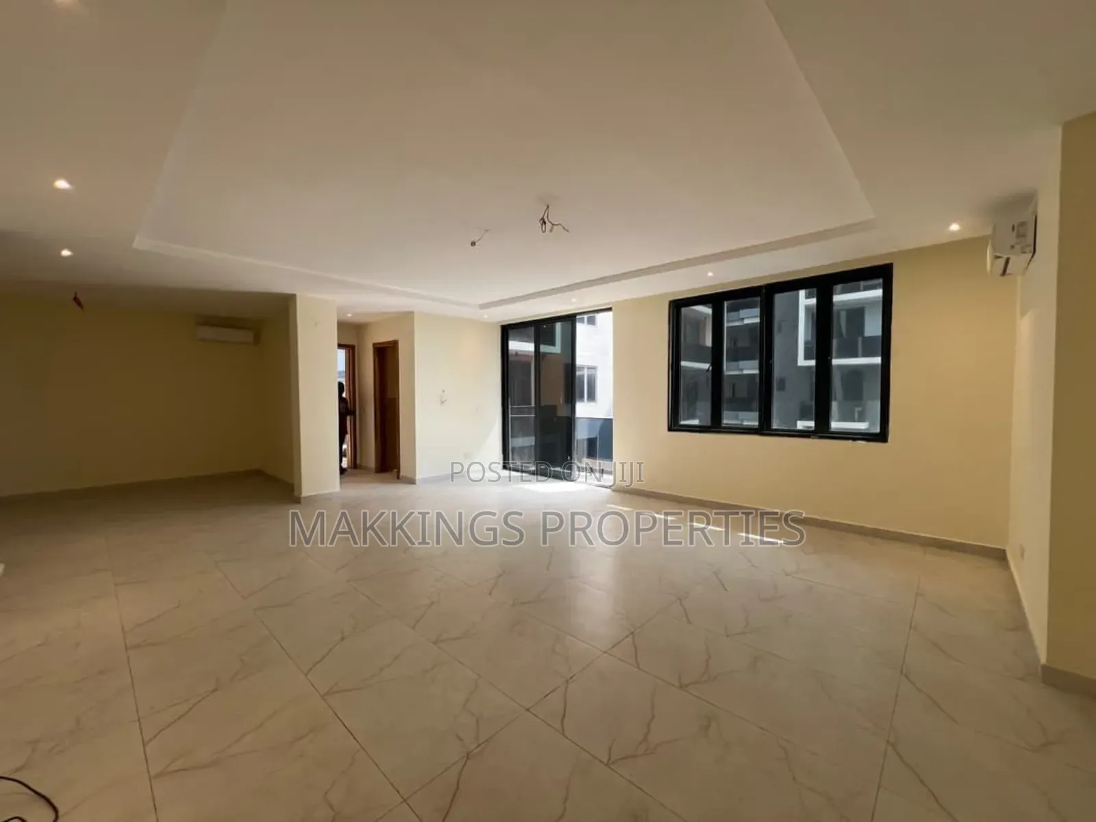 3bdrm Apartment in Lekki Phase 1 for rent in Lekki Phase 1