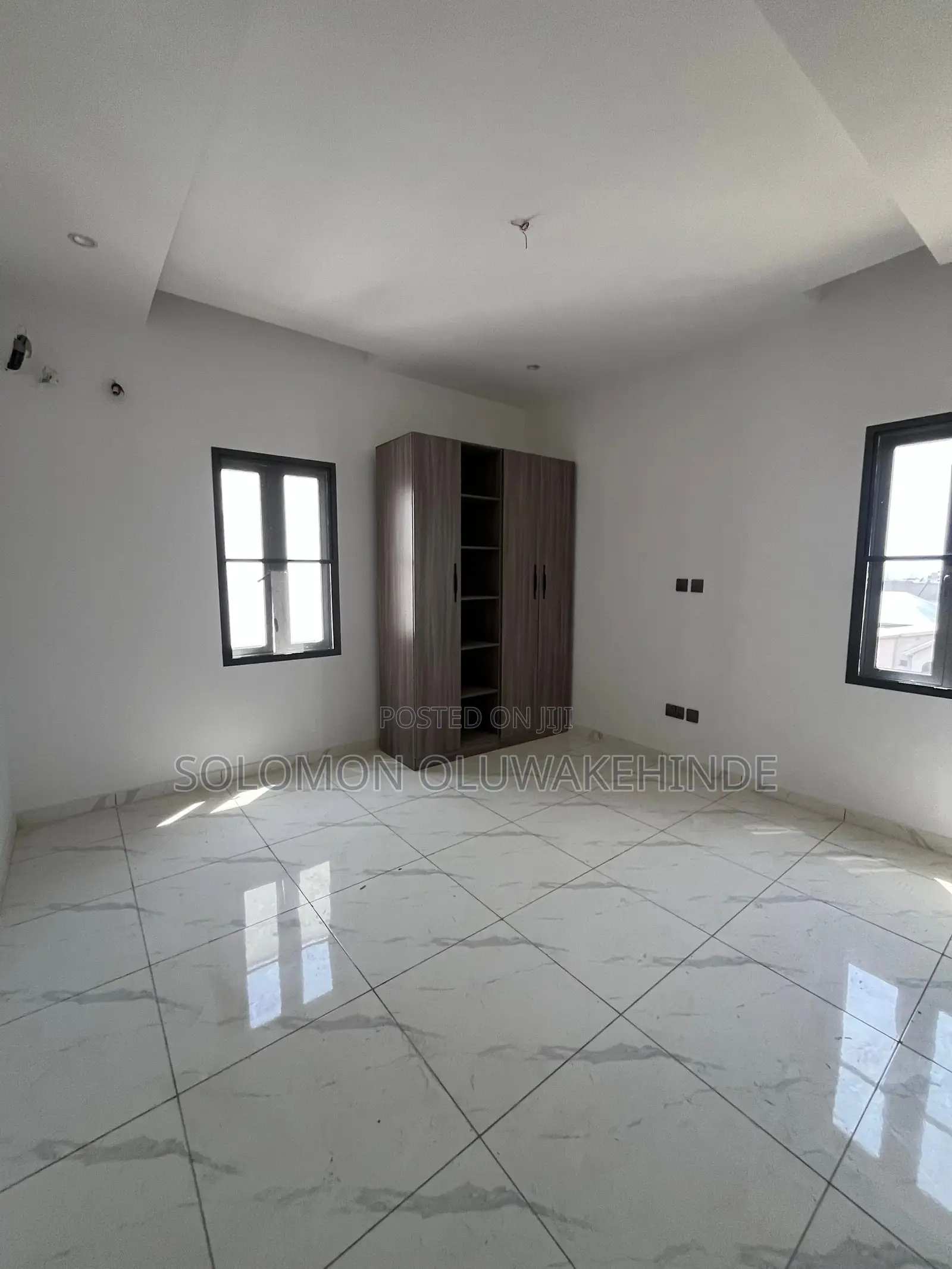 Furnished 3bdrm Apartment in Ikate for sale in Ikate