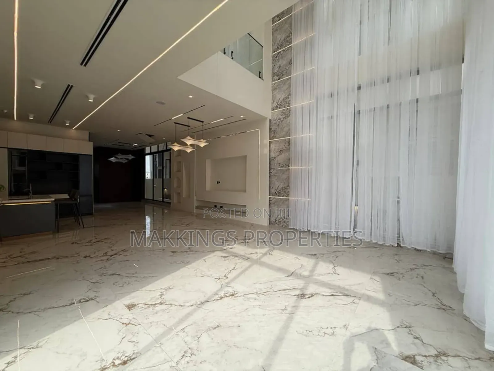 5bdrm Duplex in Lekki Phase 1 for sale in Lekki Phase 1