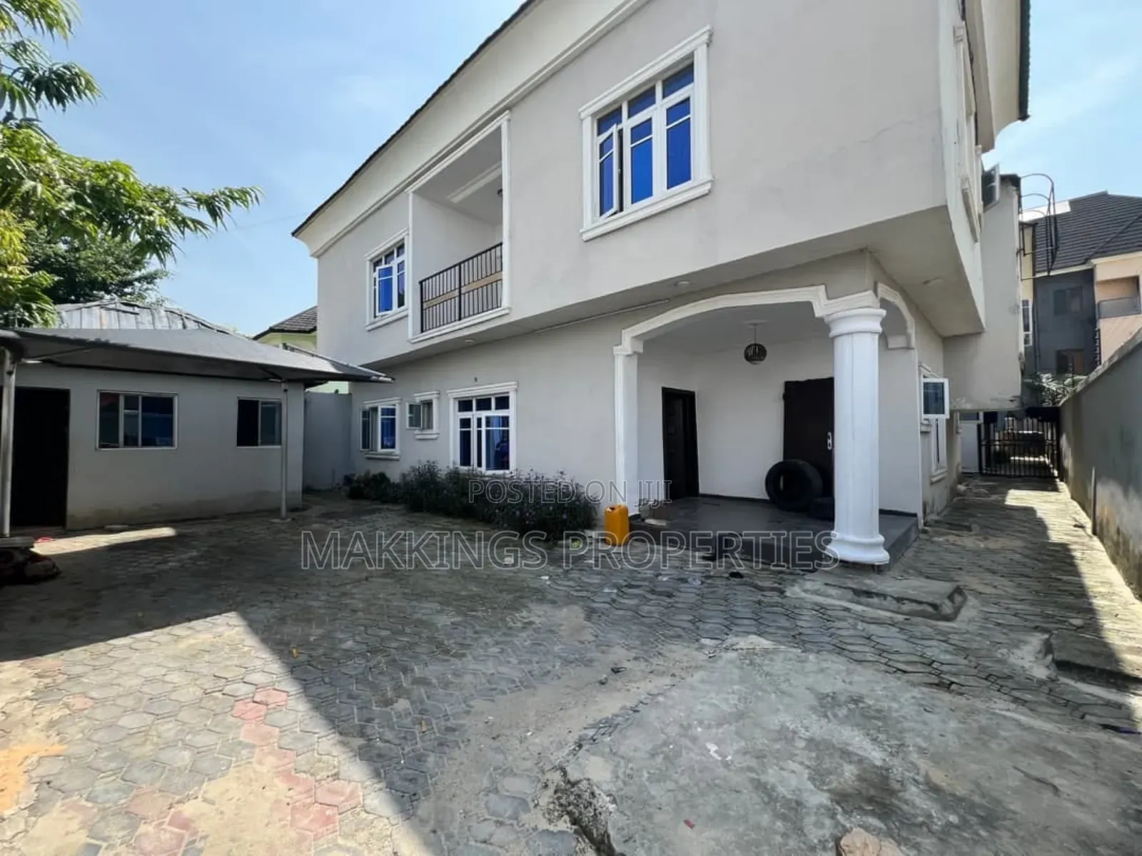 4bdrm Duplex in Lekki Phase 1 for rent in Lekki Phase 1