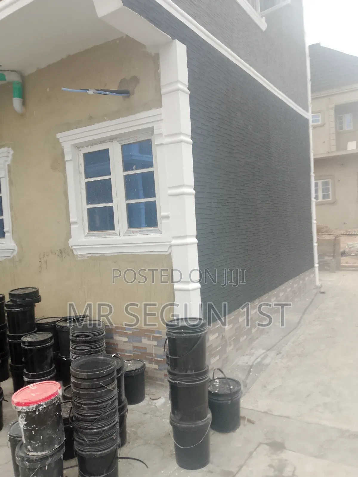 3bdrm Duplex in Banuso Estate Off for rent in Akala Express