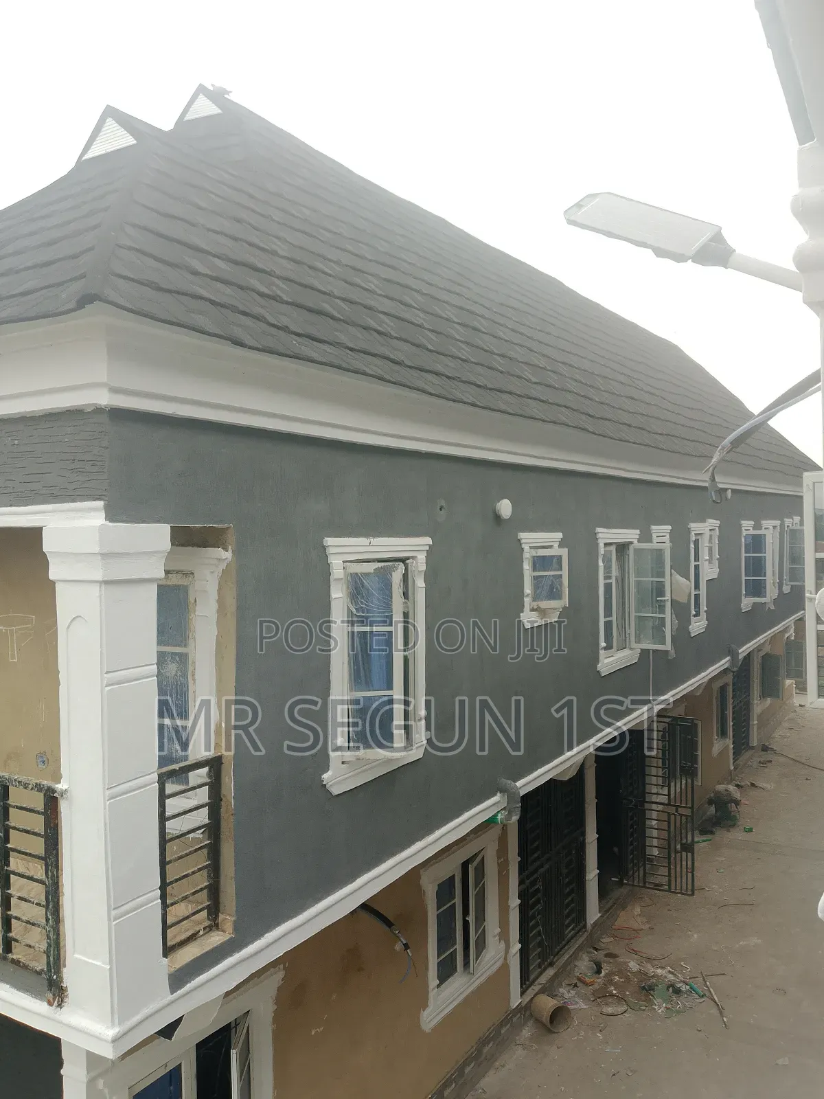 3bdrm Duplex in Banuso Estate Off for rent in Akala Express