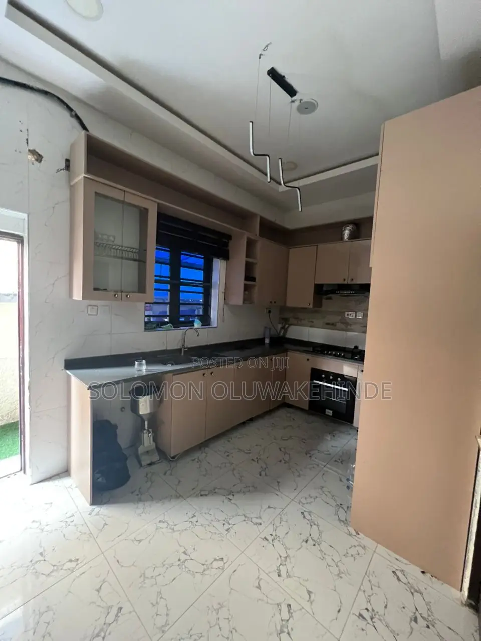 4bdrm Duplex in Ikota for sale in Ikota