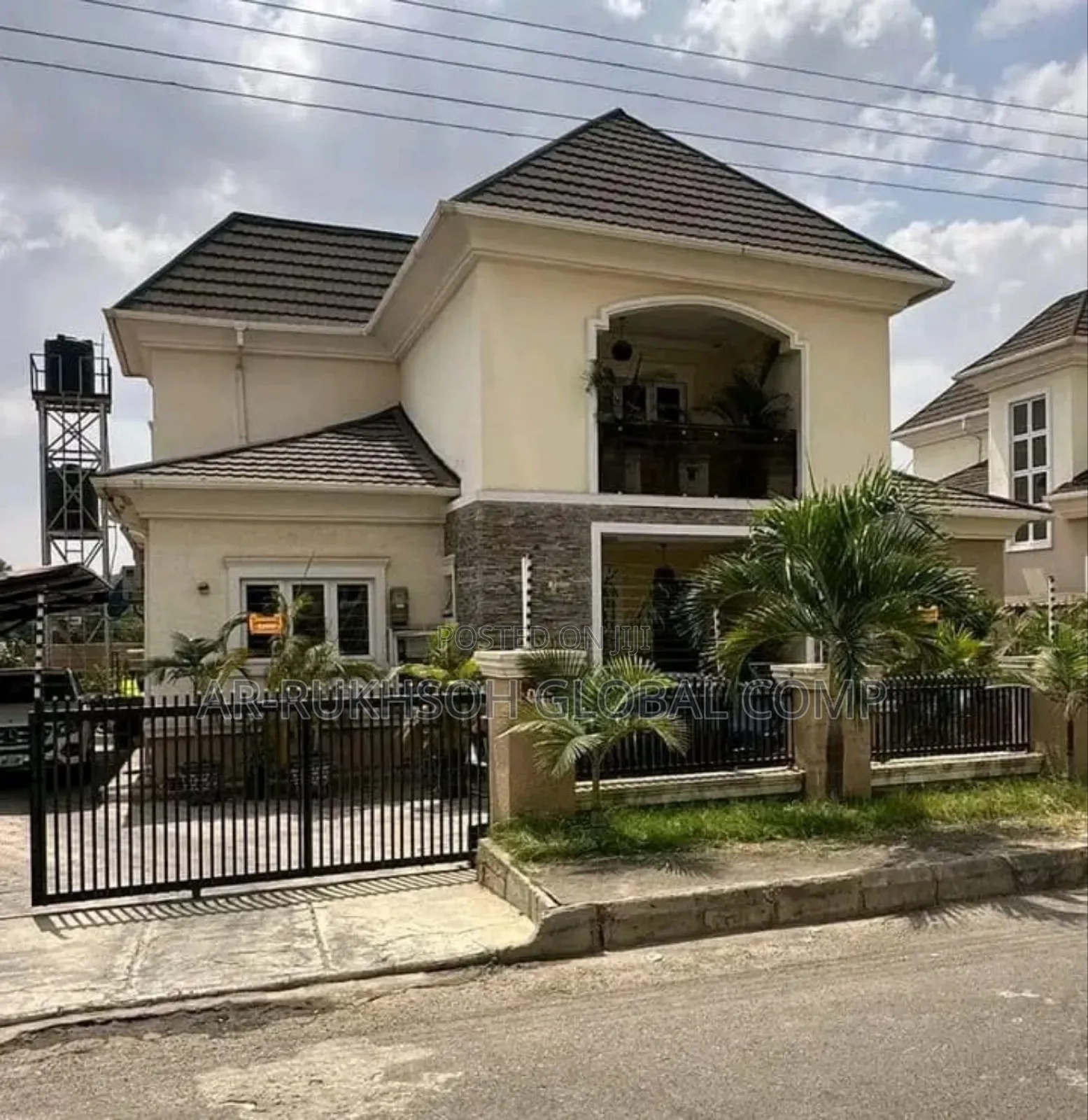 4bdrm Duplex in River Park Estate, FHA for sale in FHA