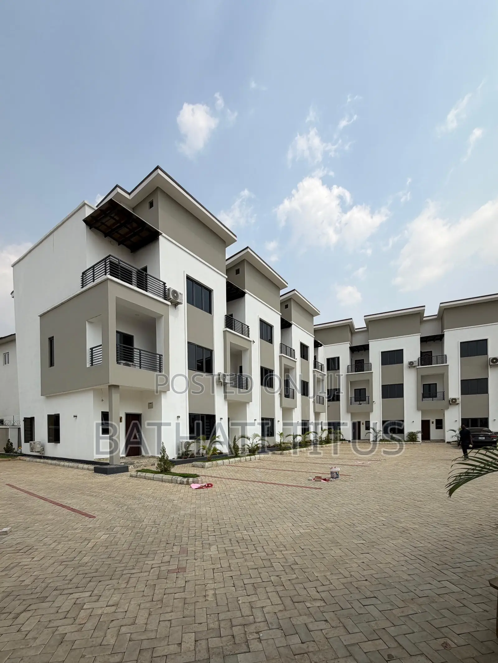 4bdrm Duplex in Jahi for sale in Jahi