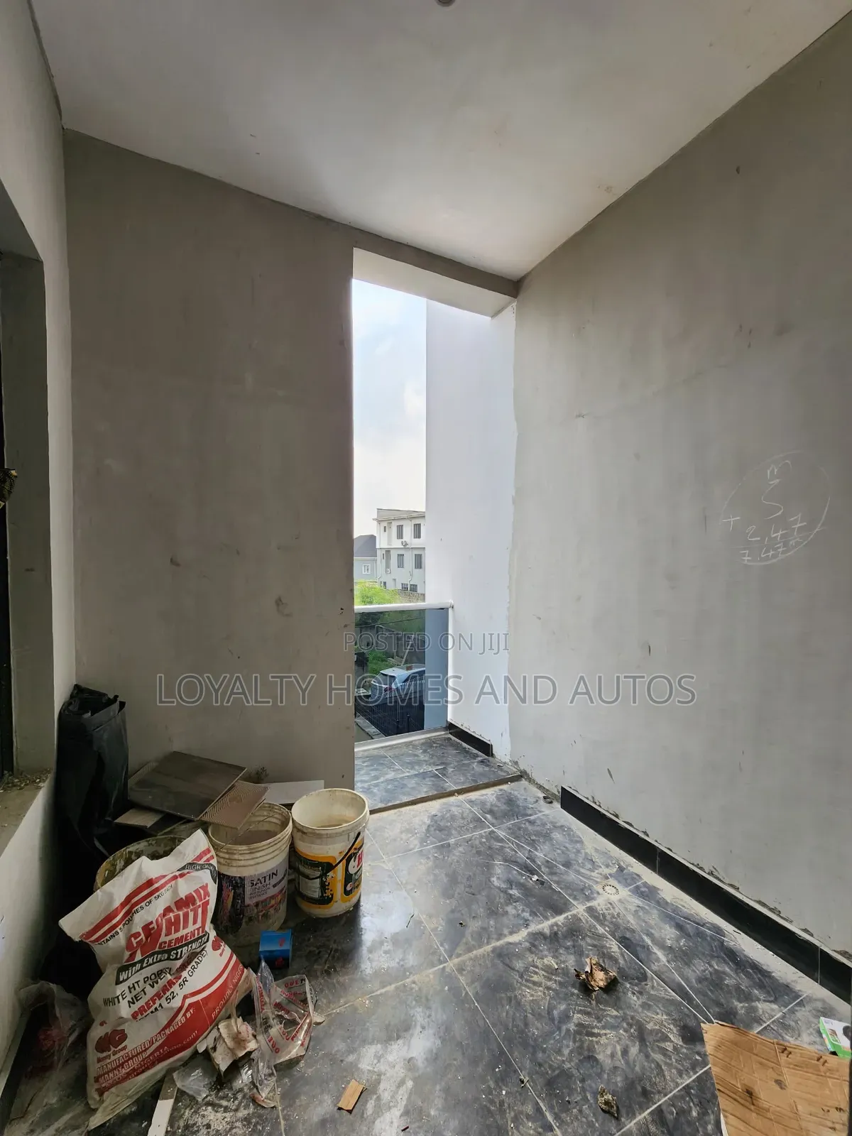 5bdrm House in Adeniyi Jones for sale in Adeniyi Jones