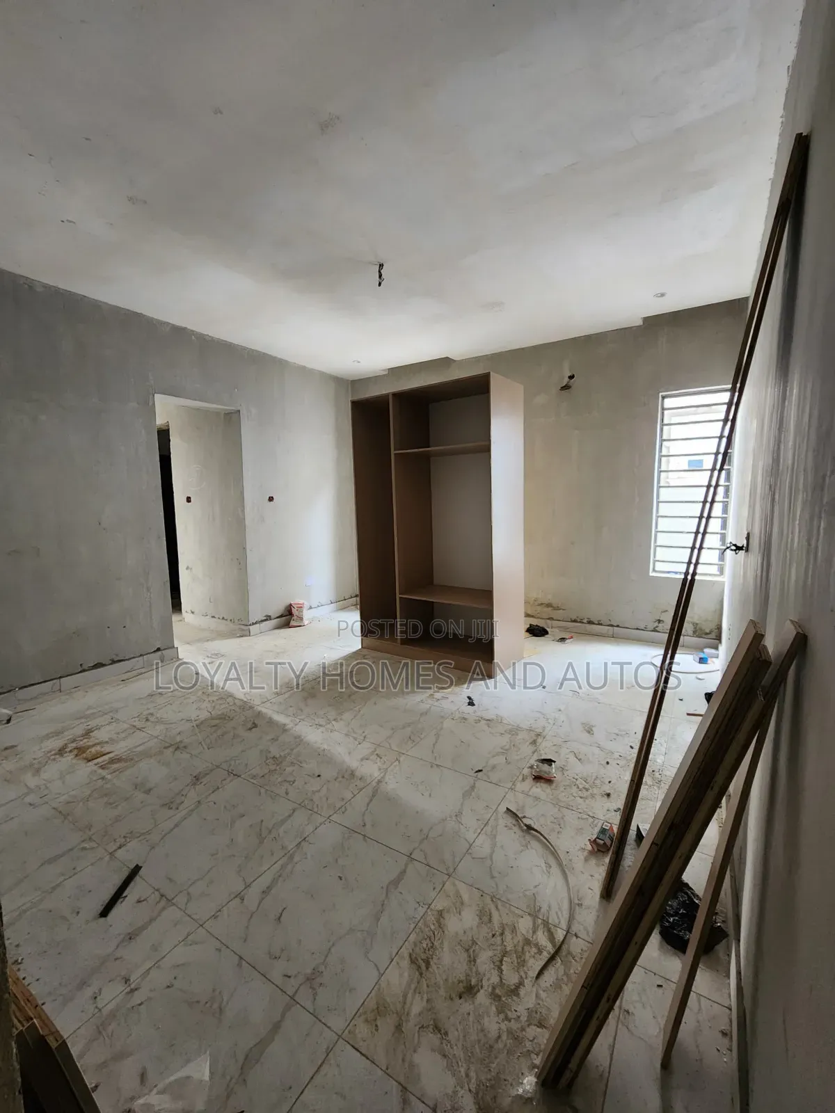 5bdrm House in Adeniyi Jones for sale in Adeniyi Jones