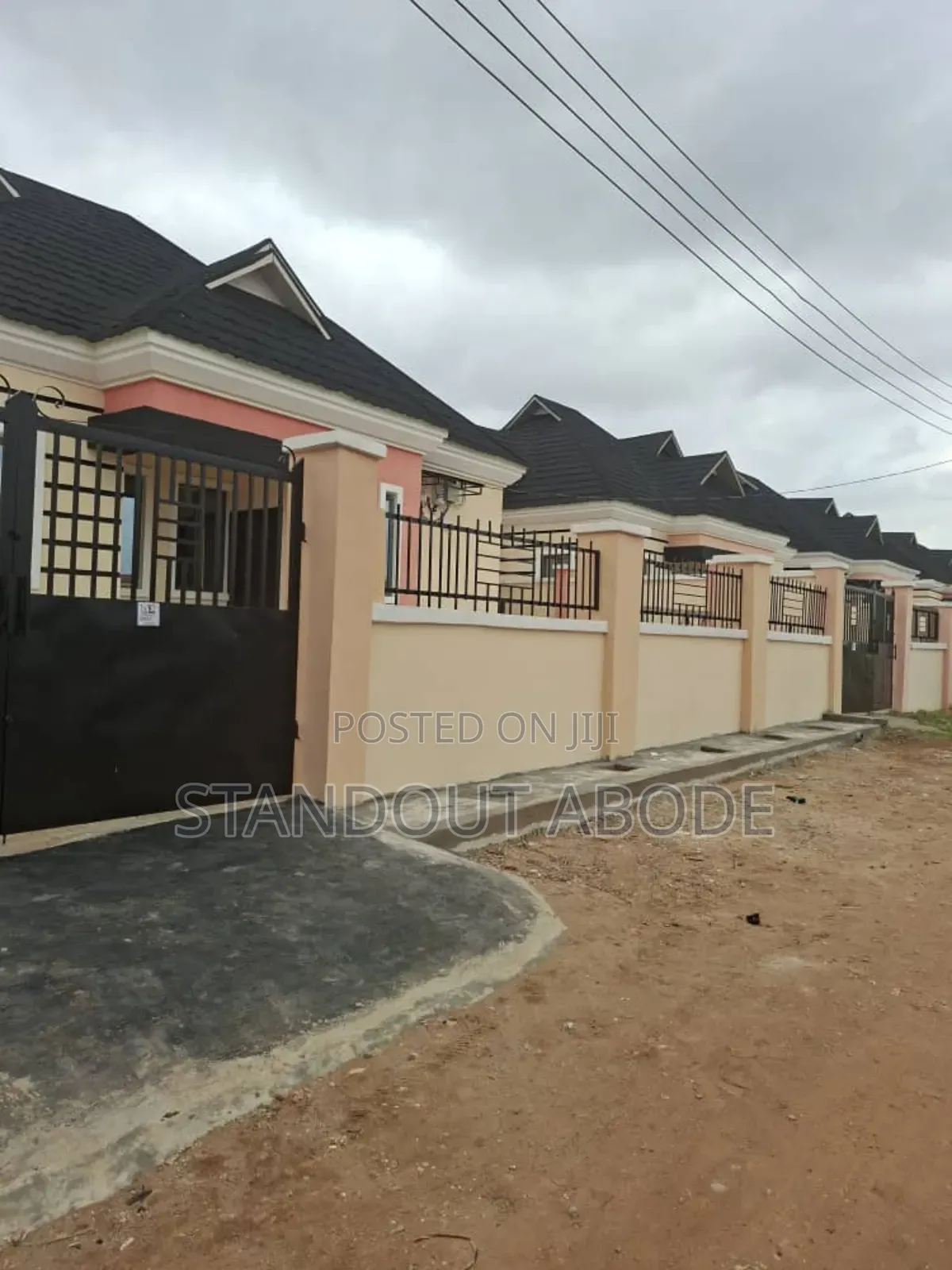 3bdrm Bungalow in In An Estate, Ayobo for sale in Ayobo