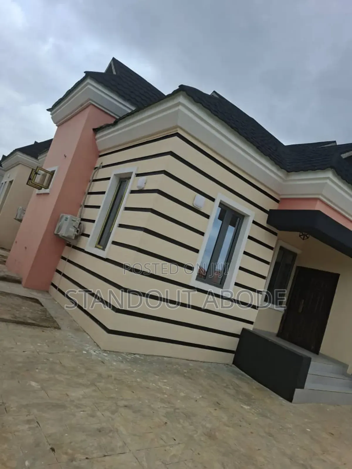 3bdrm Bungalow in In An Estate, Ayobo for sale in Ayobo