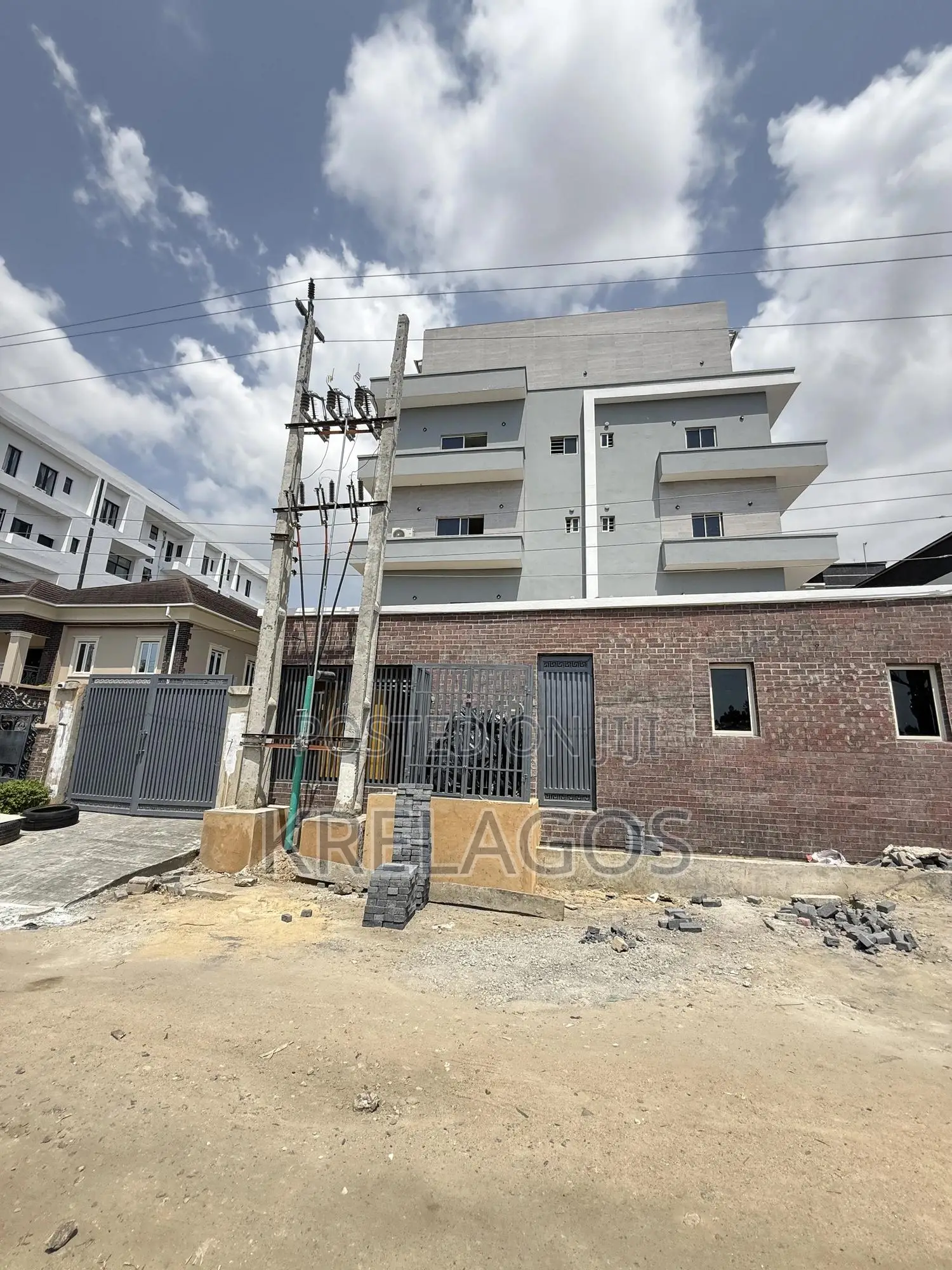 3bdrm Block of Flats in Ikate for rent in Ikate