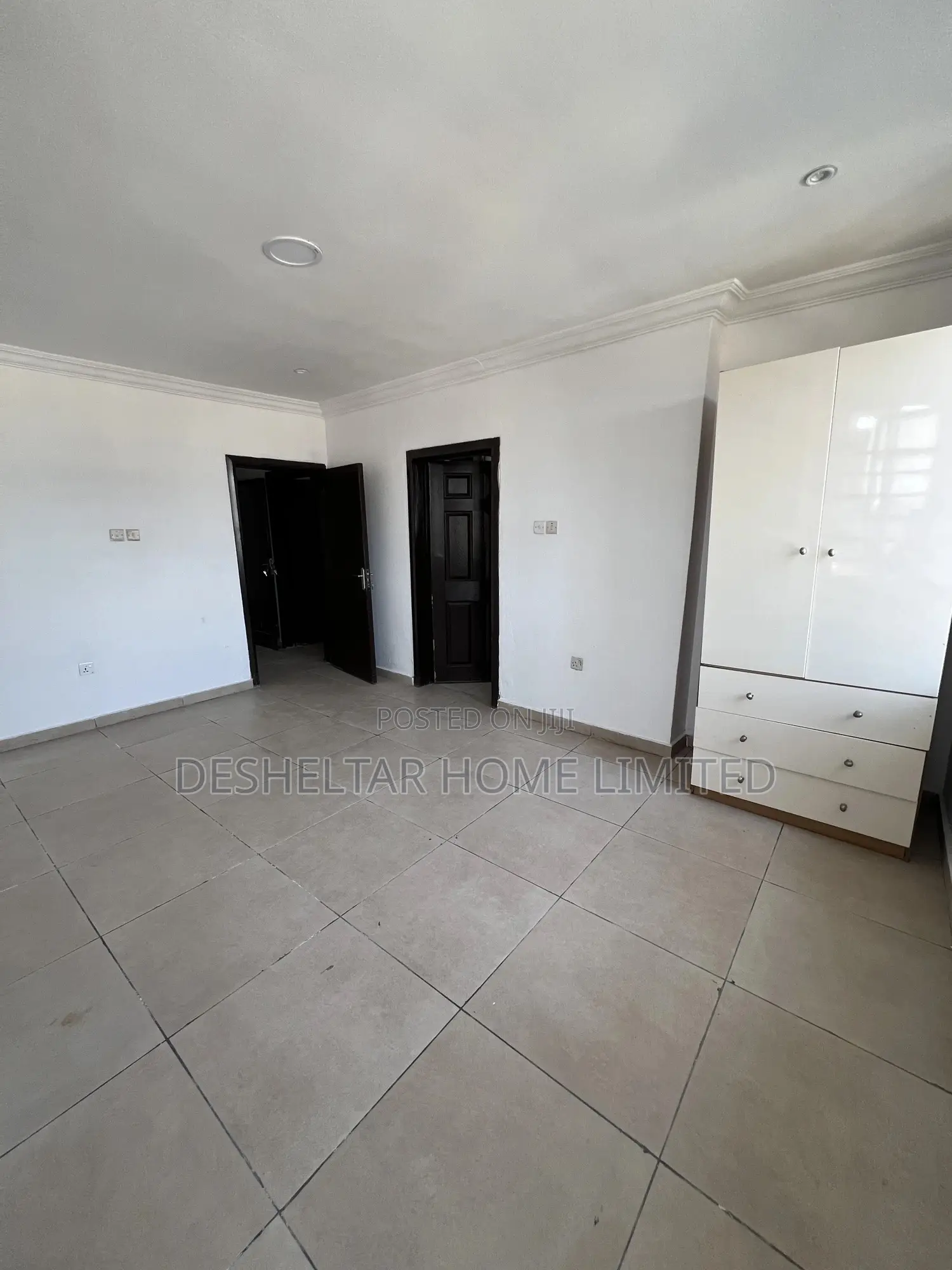 3bdrm Shared Apartment in Southern View Estate, Chevron for rent in Chevron