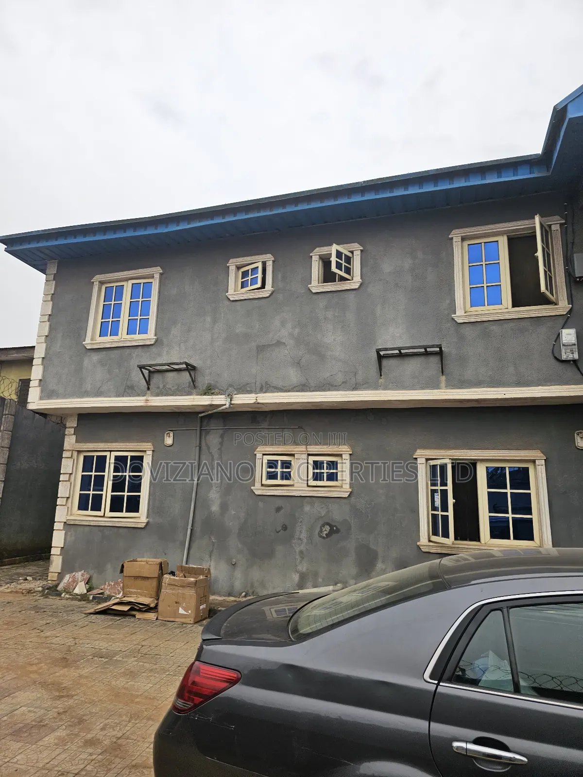 3bdrm Block of Flats in Abule Egba for sale in Abule Egba